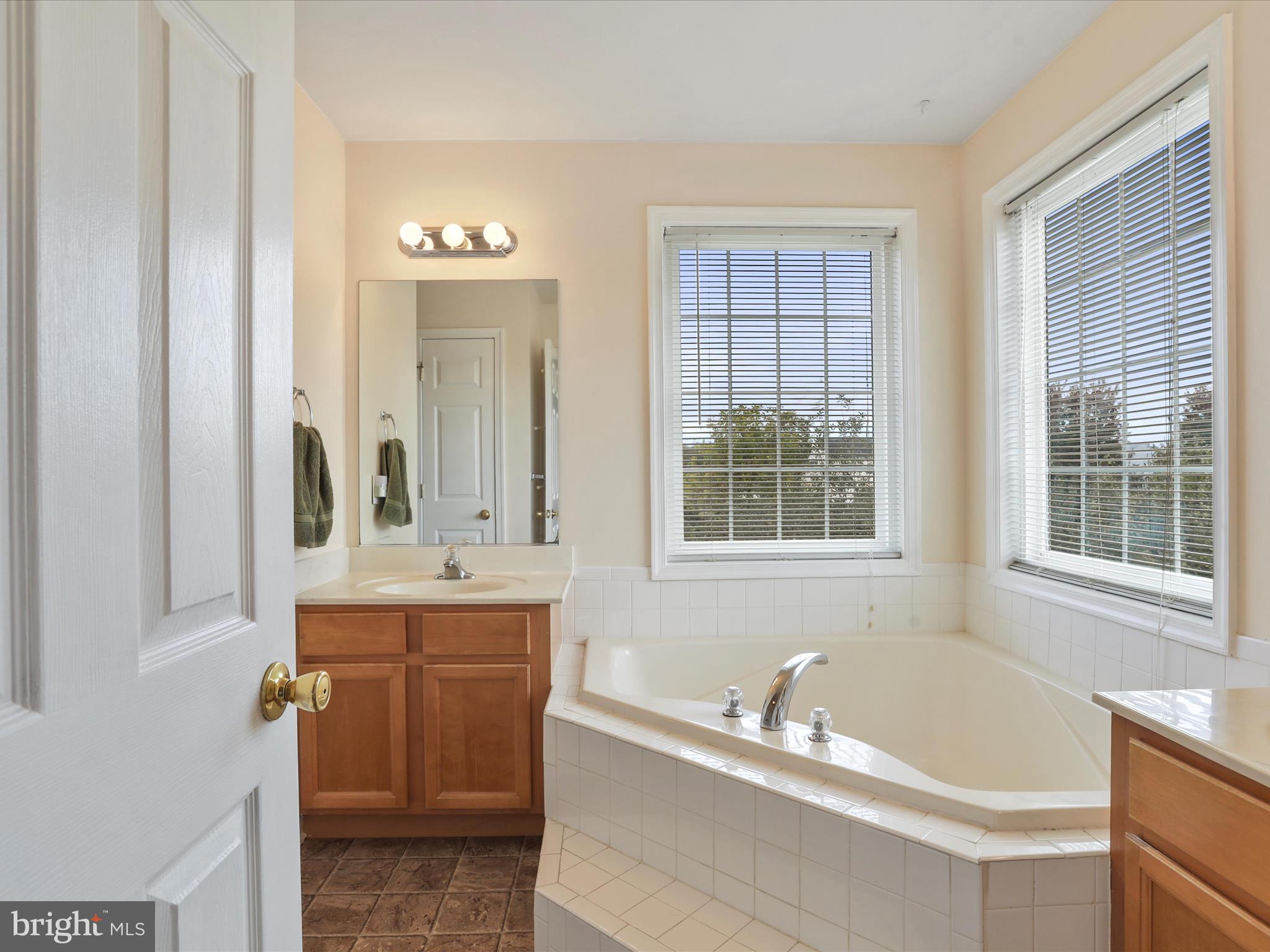 AMBERFIELD - Residential