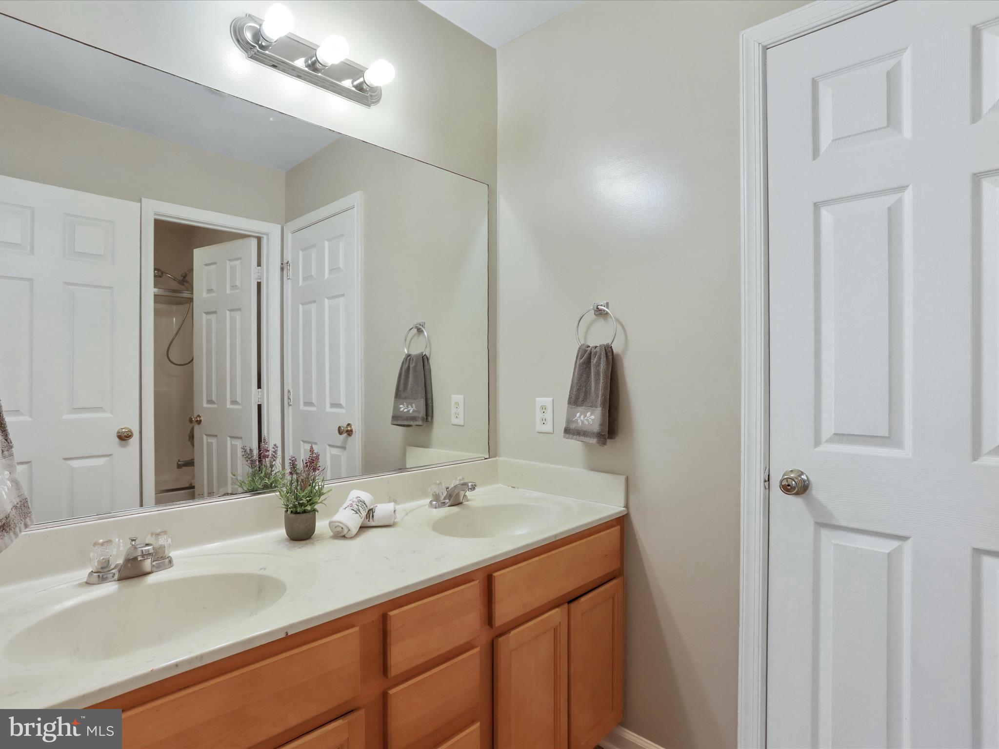 AMBERFIELD - Residential