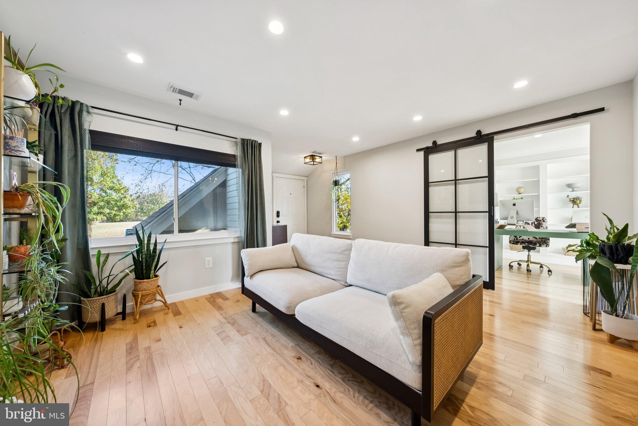 FAIR HILL - Residential