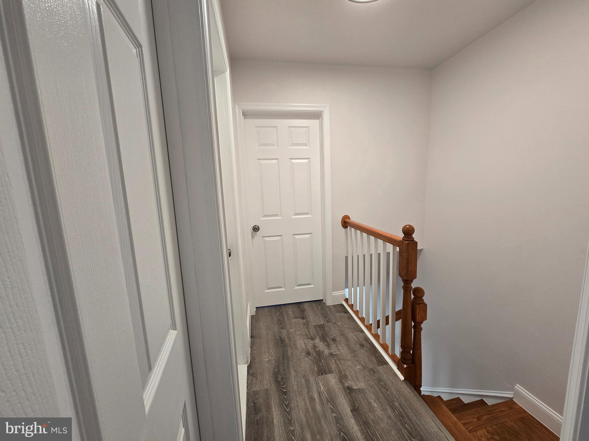 ELMWOOD PARK - Residential