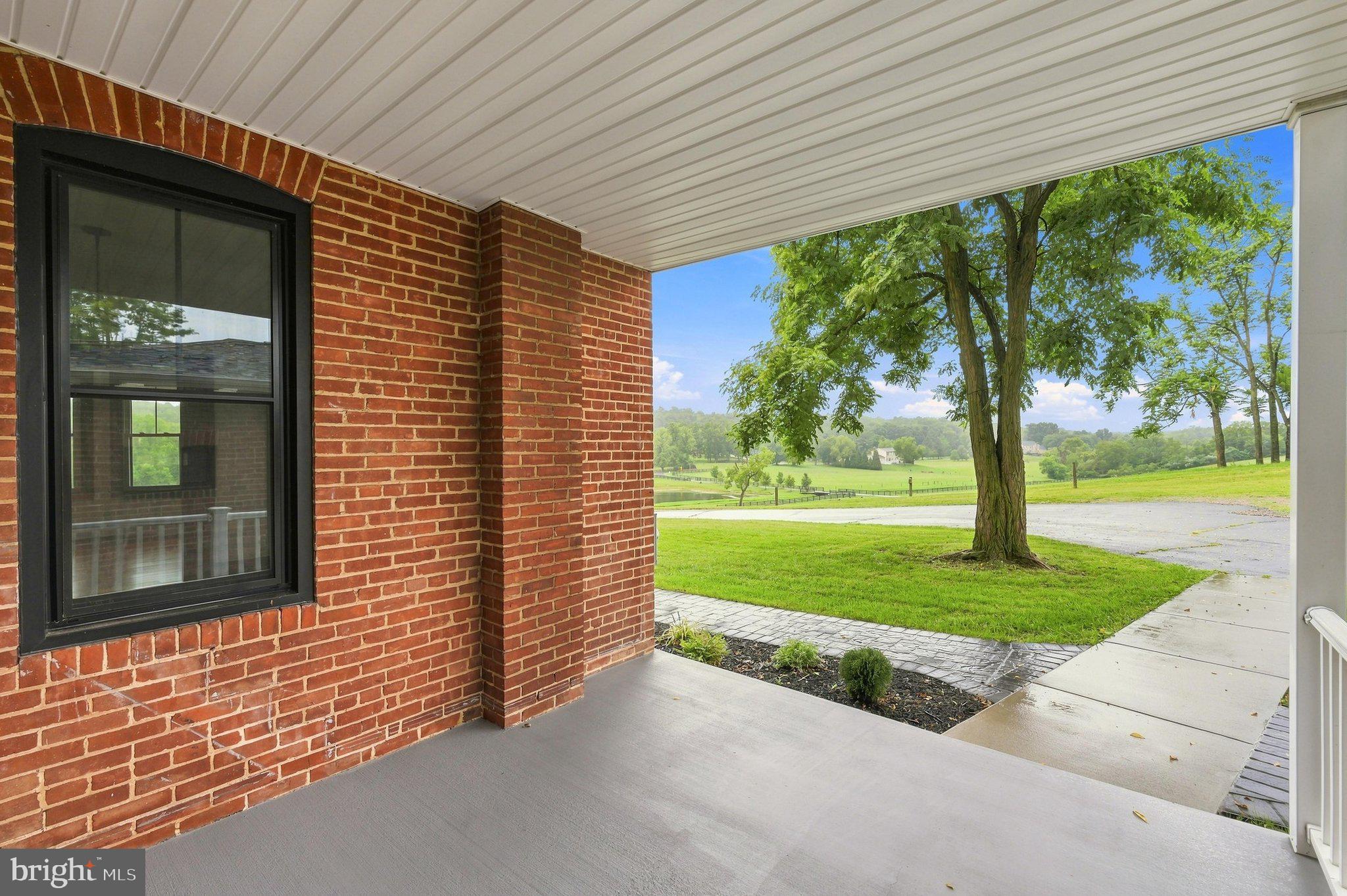 2122 JONES ROAD