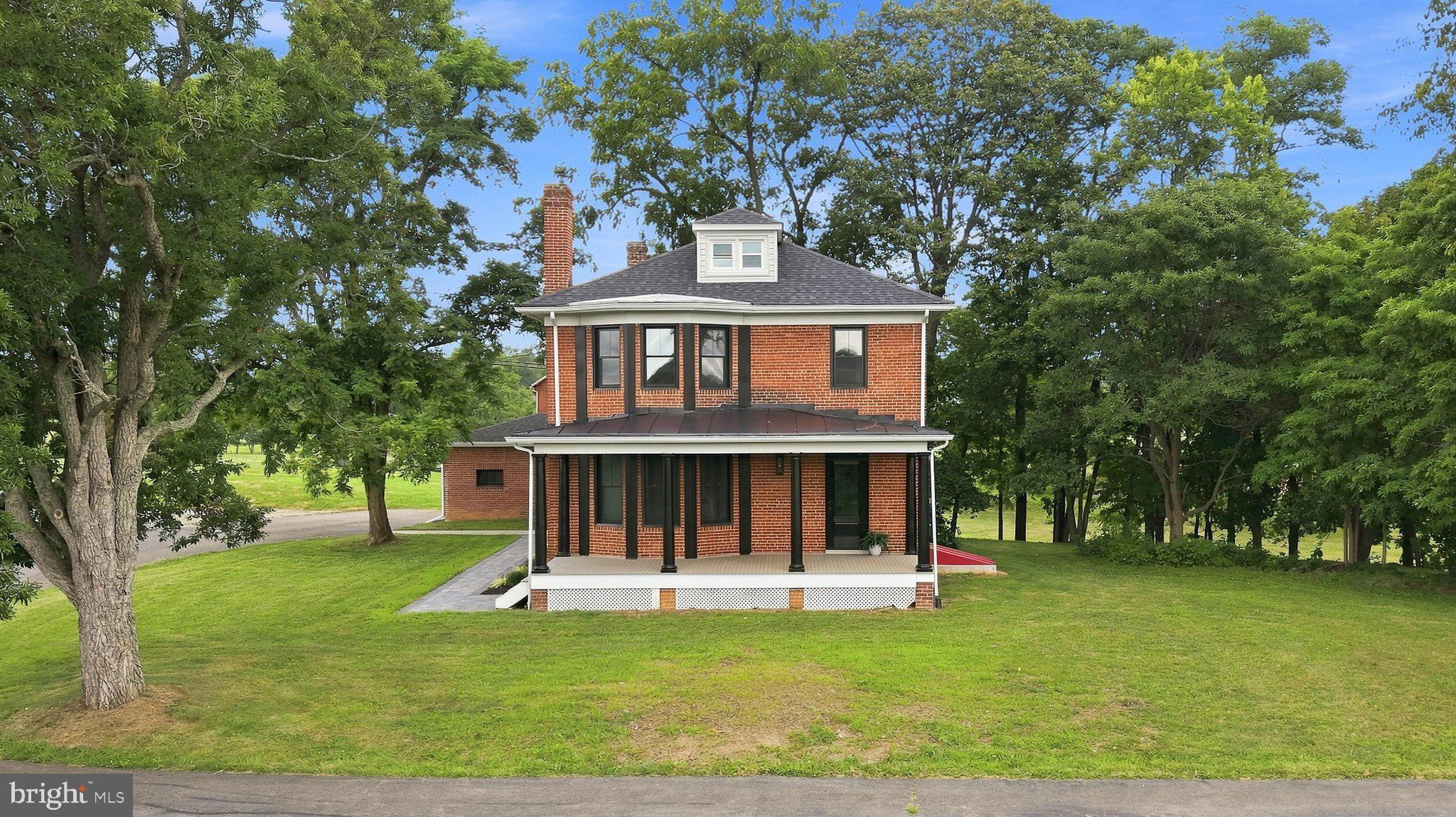 2122 JONES ROAD