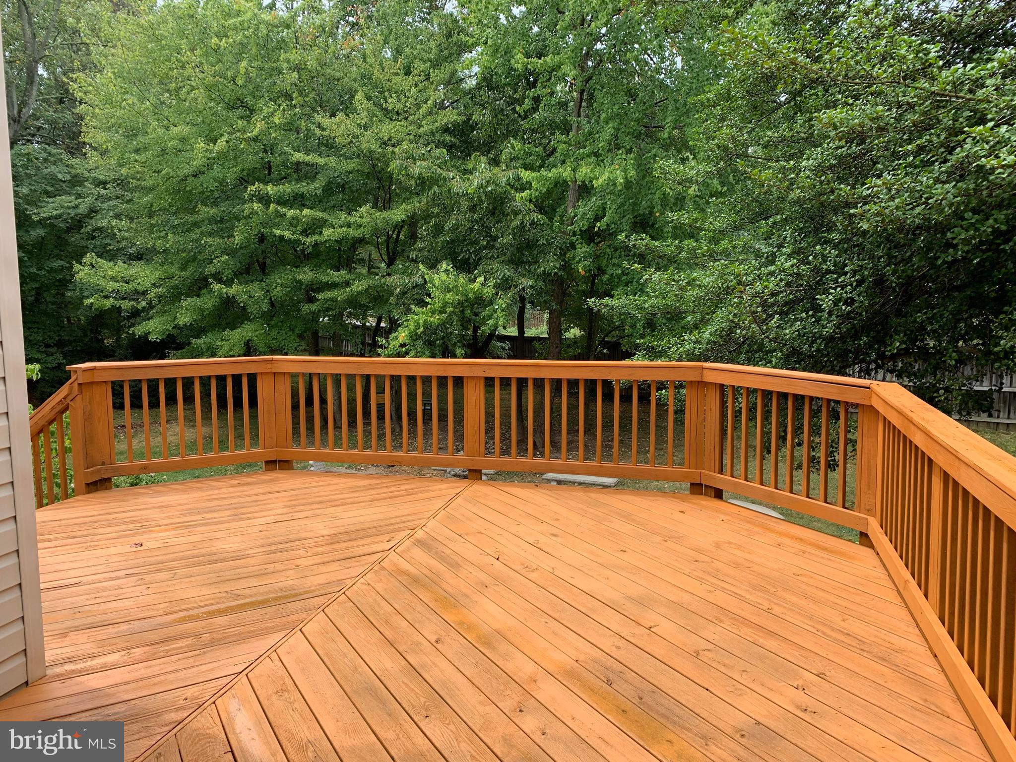 COUNTRY LANE - Residential Lease