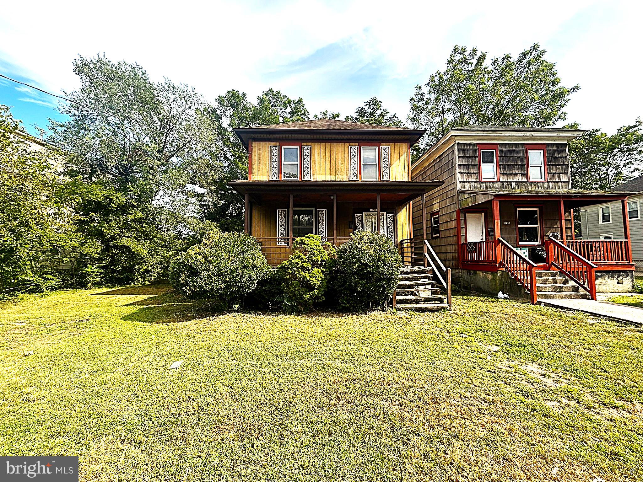 1208 MCKINLEY AVENUE