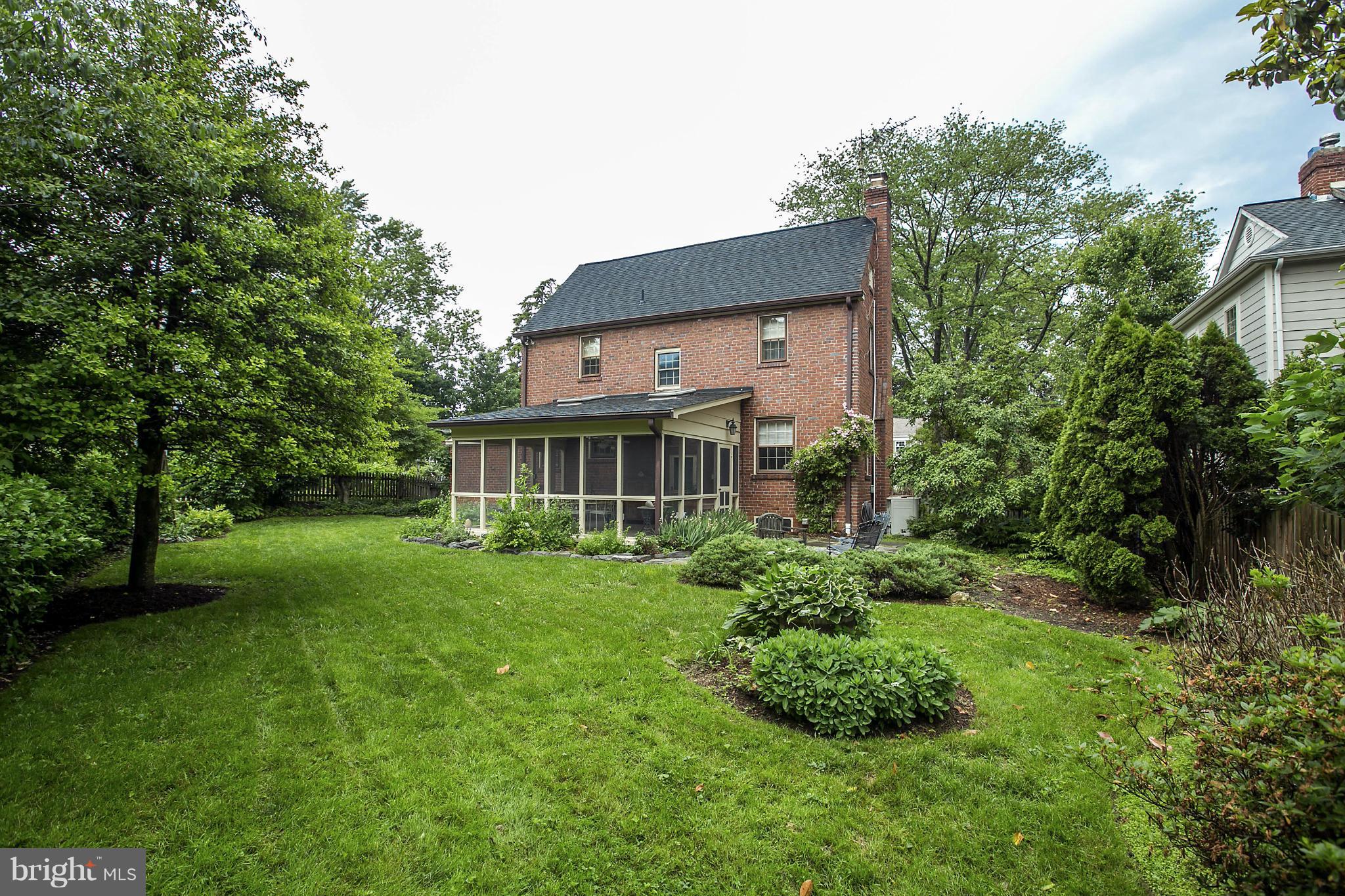 BATTERY PARK - Residential