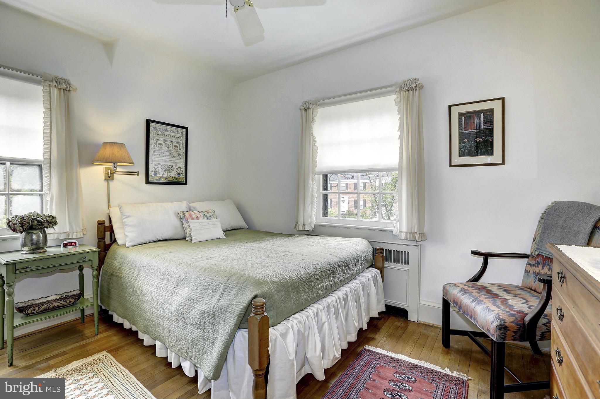 BATTERY PARK - Residential