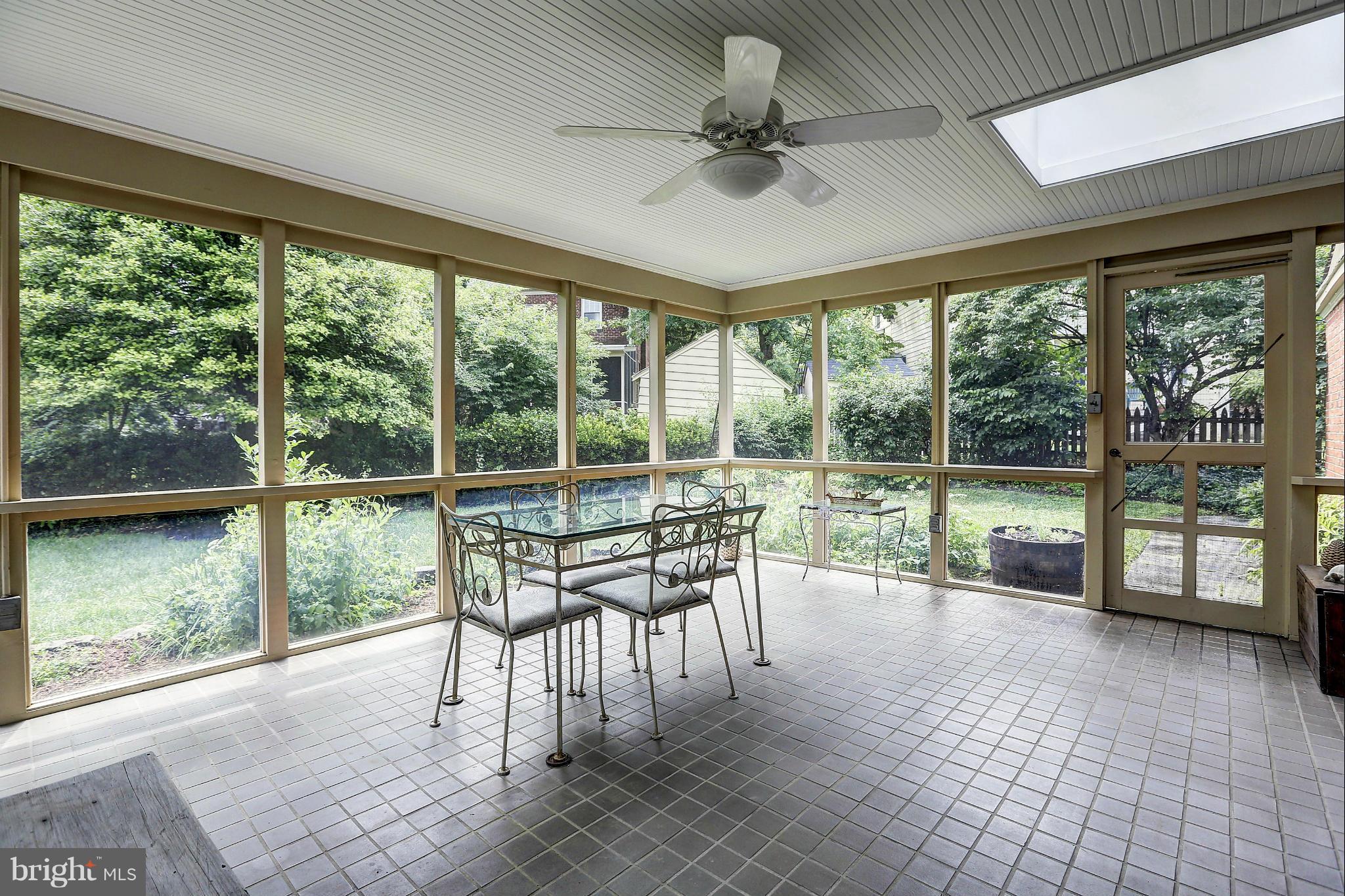 BATTERY PARK - Residential