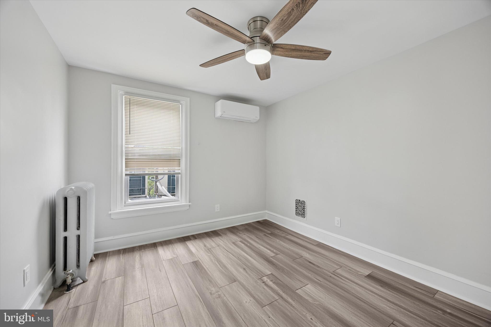 MELROSE PARK - Residential Lease