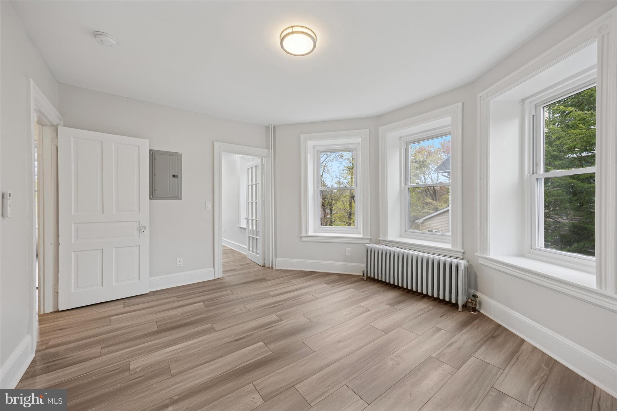 MELROSE PARK - Residential Lease