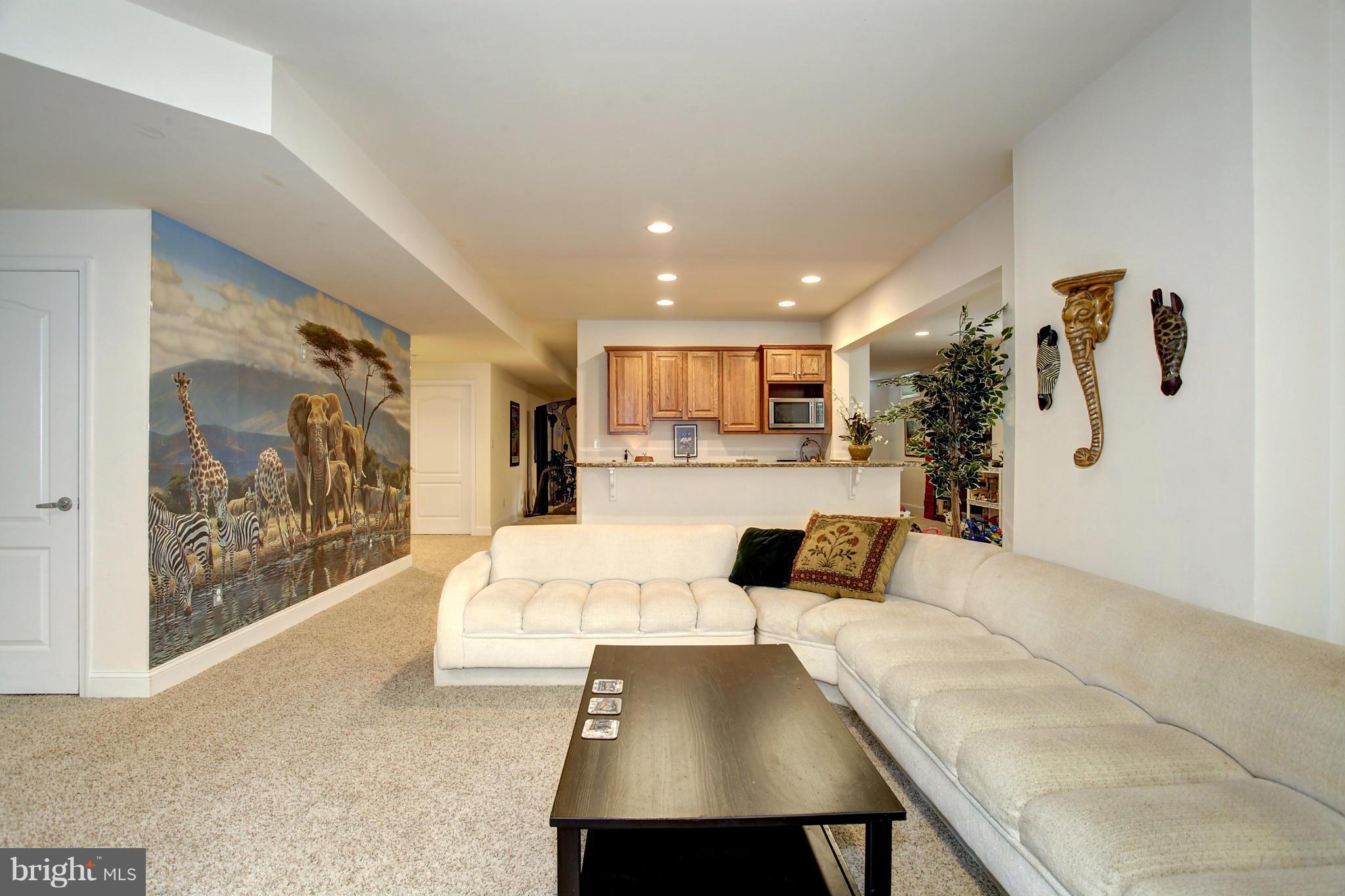 BROOKHAVEN - Residential