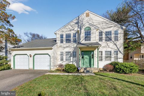 25 COUNTRY LANE VOORHEES NJ 08043