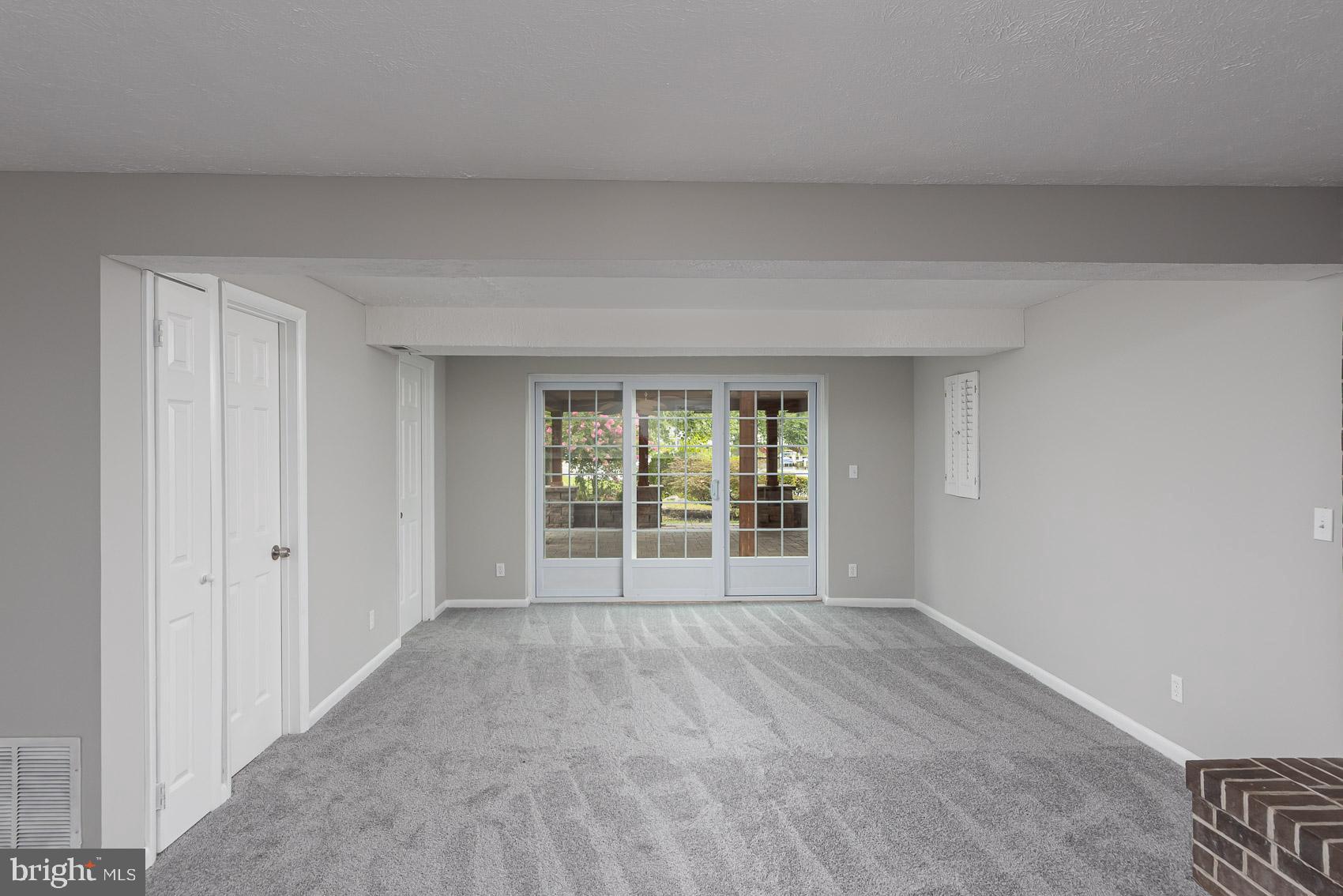 RUMSEY ISLAND - Residential