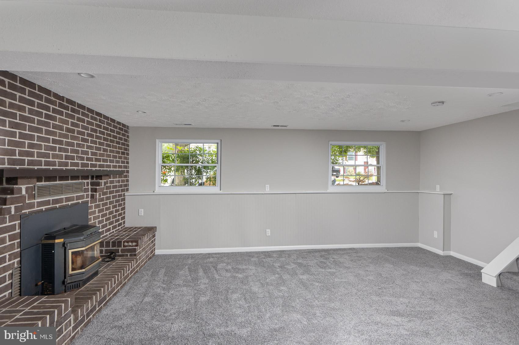 RUMSEY ISLAND - Residential