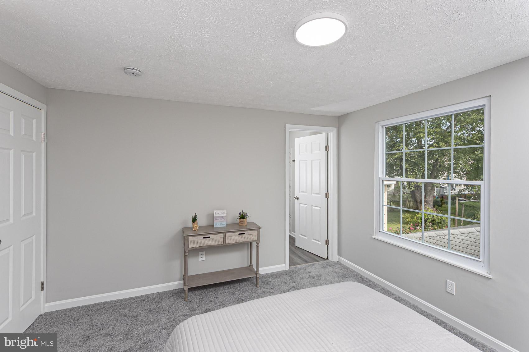 RUMSEY ISLAND - Residential