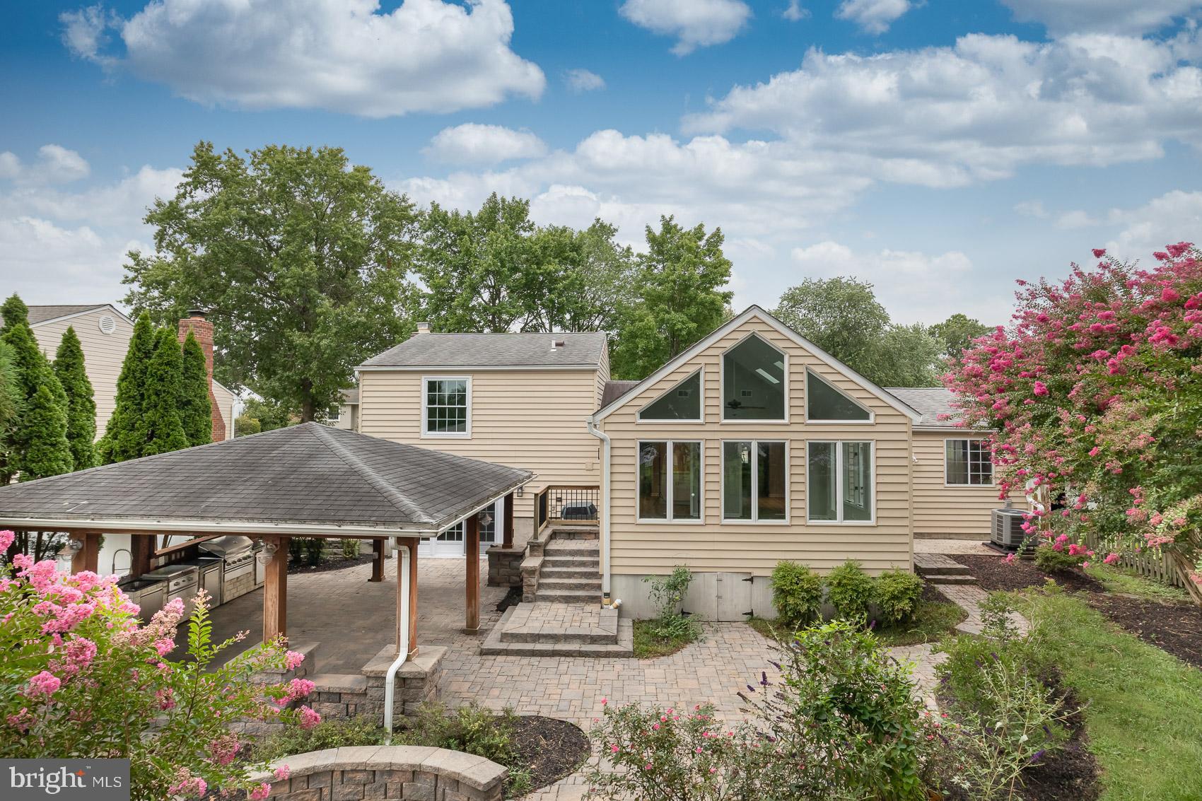 RUMSEY ISLAND - Residential