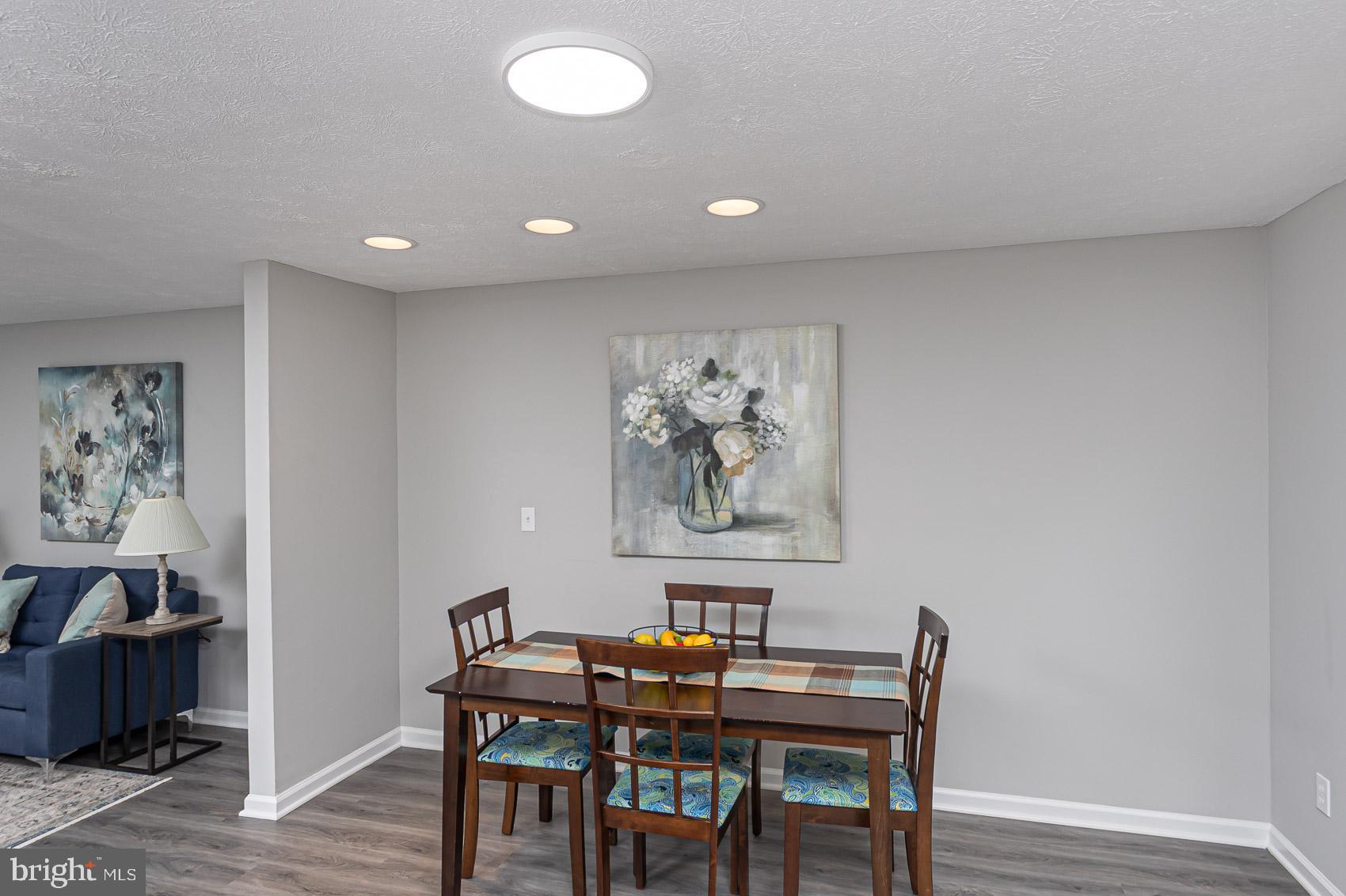 RUMSEY ISLAND - Residential