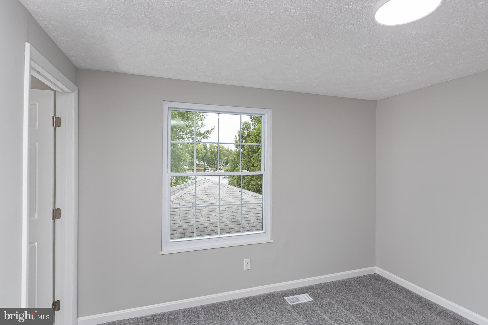 RUMSEY ISLAND - Residential