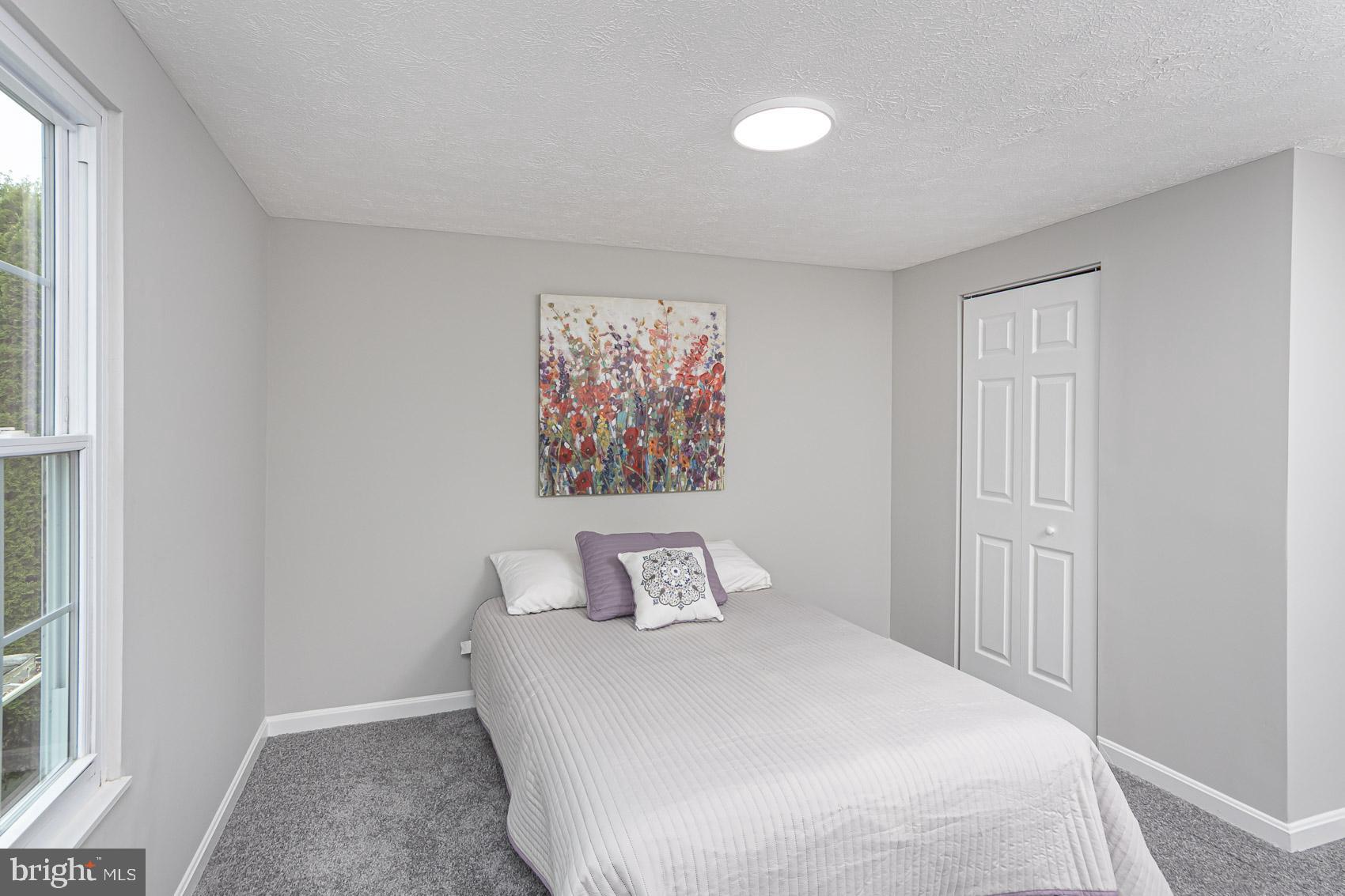 RUMSEY ISLAND - Residential