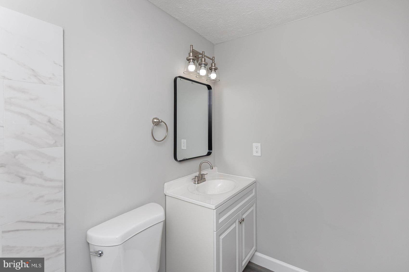 RUMSEY ISLAND - Residential