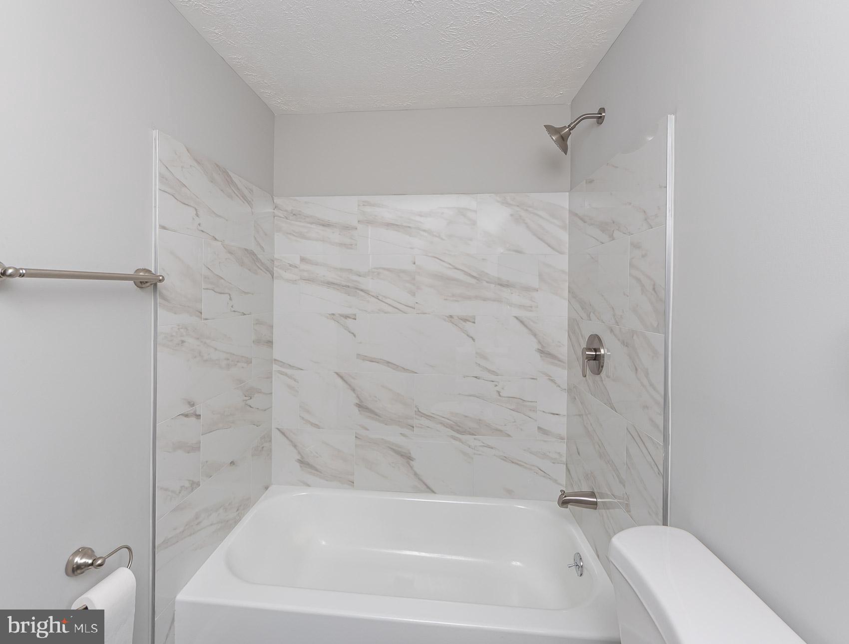 RUMSEY ISLAND - Residential