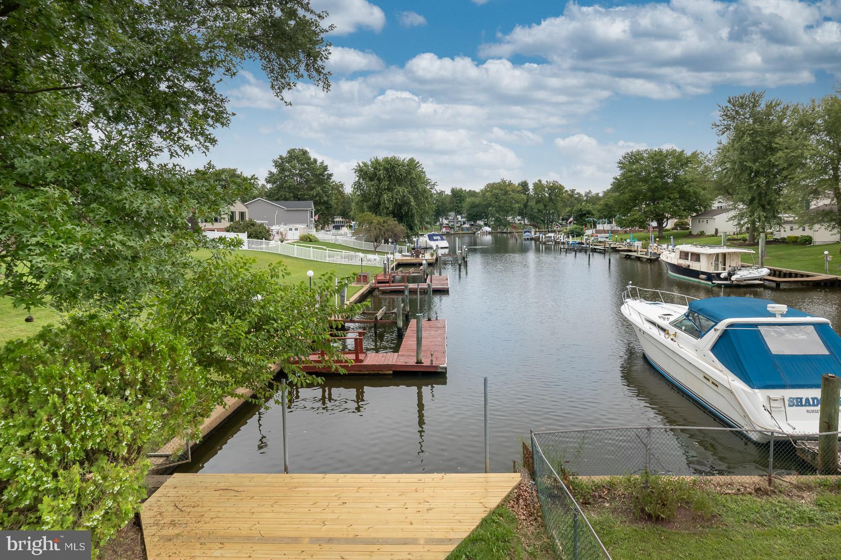 RUMSEY ISLAND - Residential