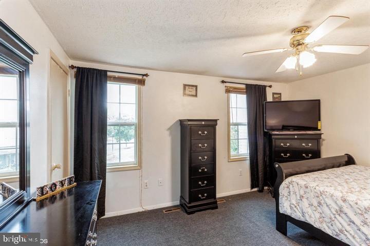 ELIZABETHS LANDING - Residential