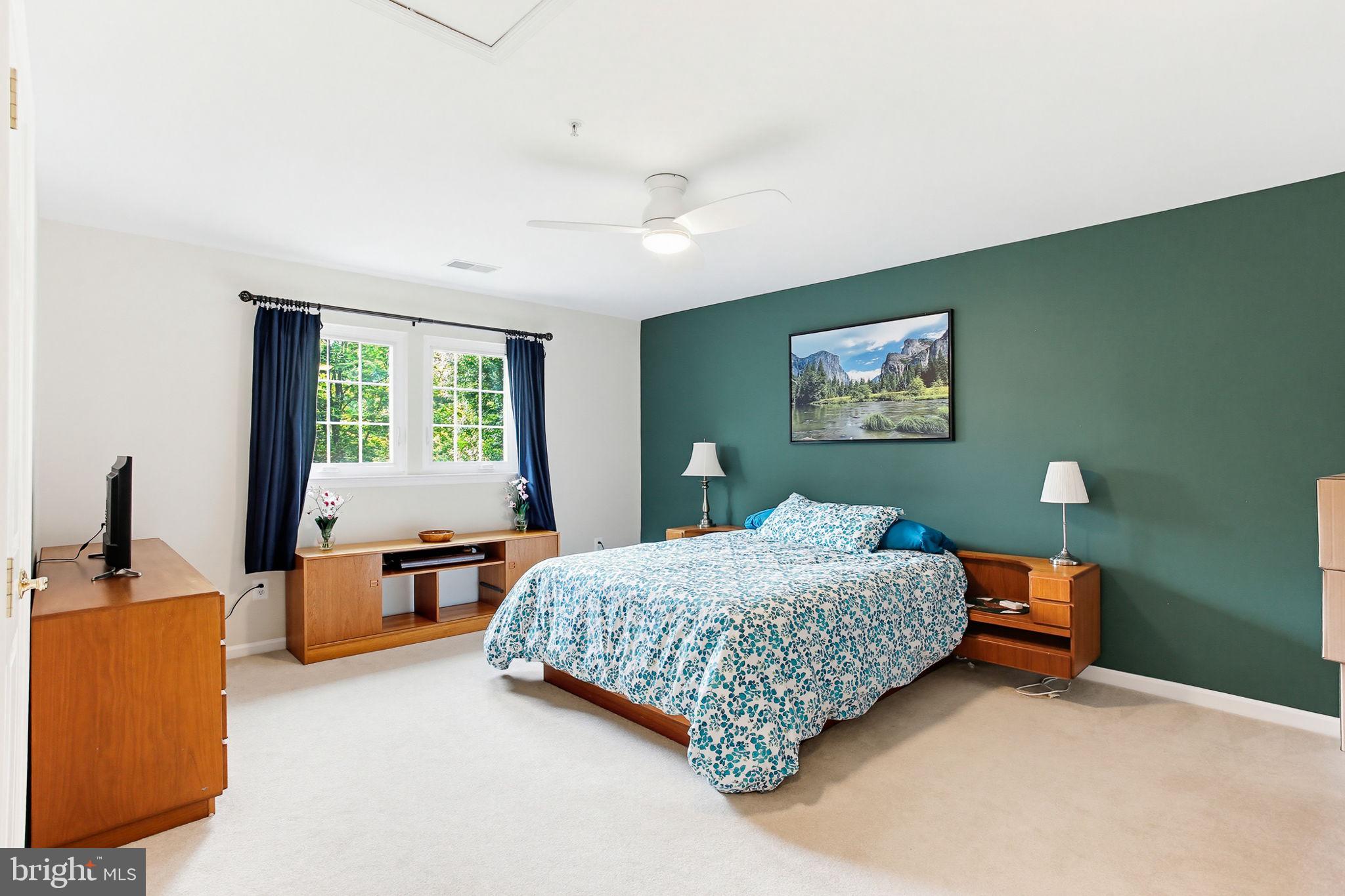HEARTHSTONE AT ROCKBURN - Residential