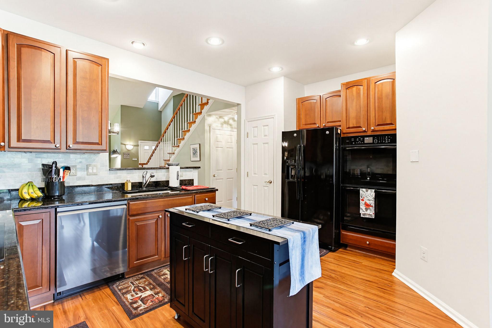 HEARTHSTONE AT ROCKBURN - Residential