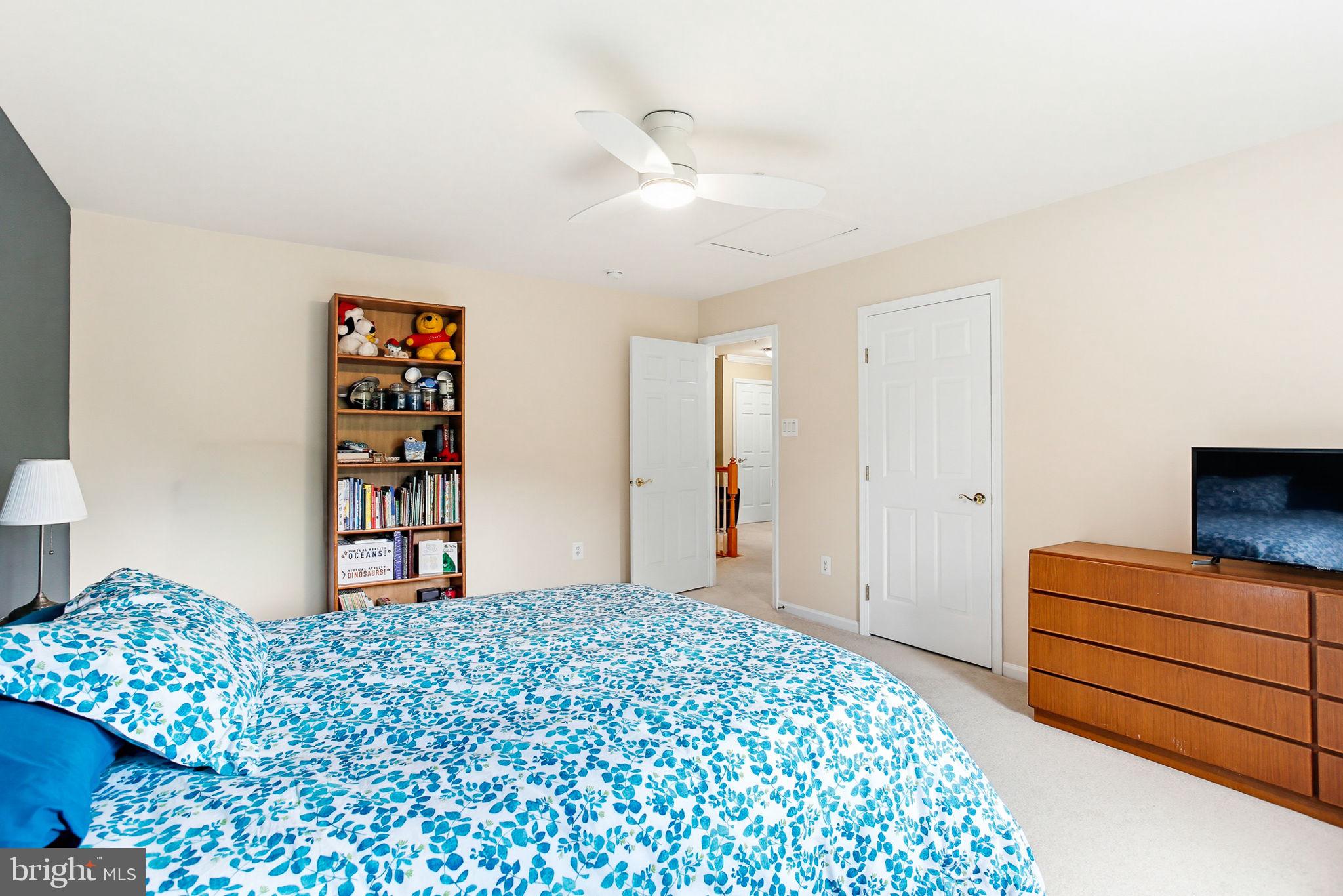 HEARTHSTONE AT ROCKBURN - Residential