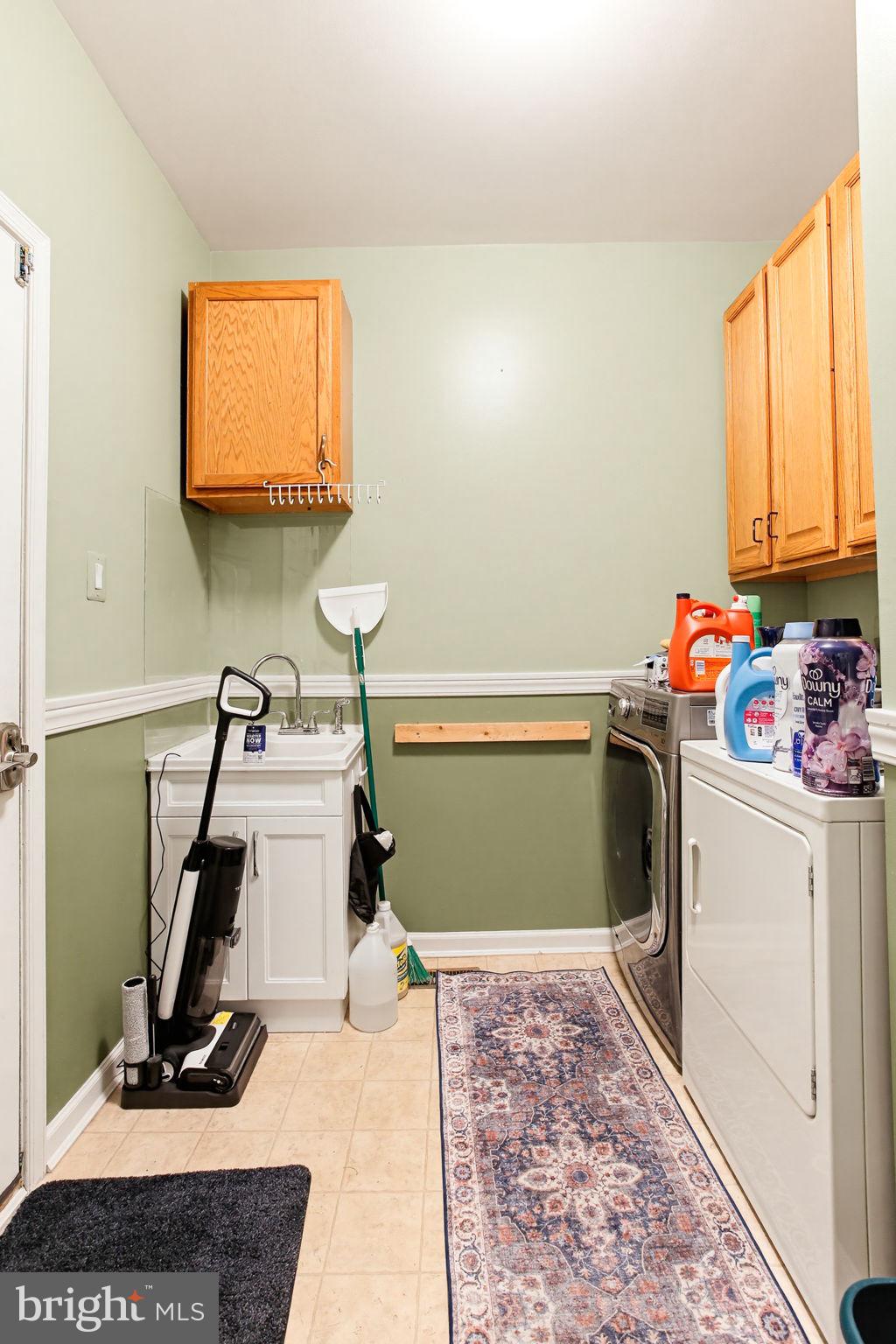 HEARTHSTONE AT ROCKBURN - Residential