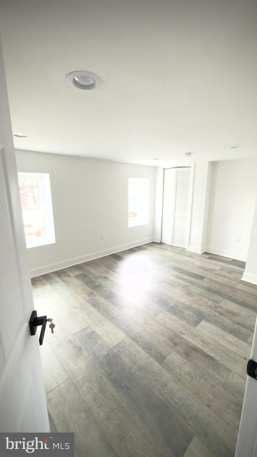 FRANKFORD - Residential