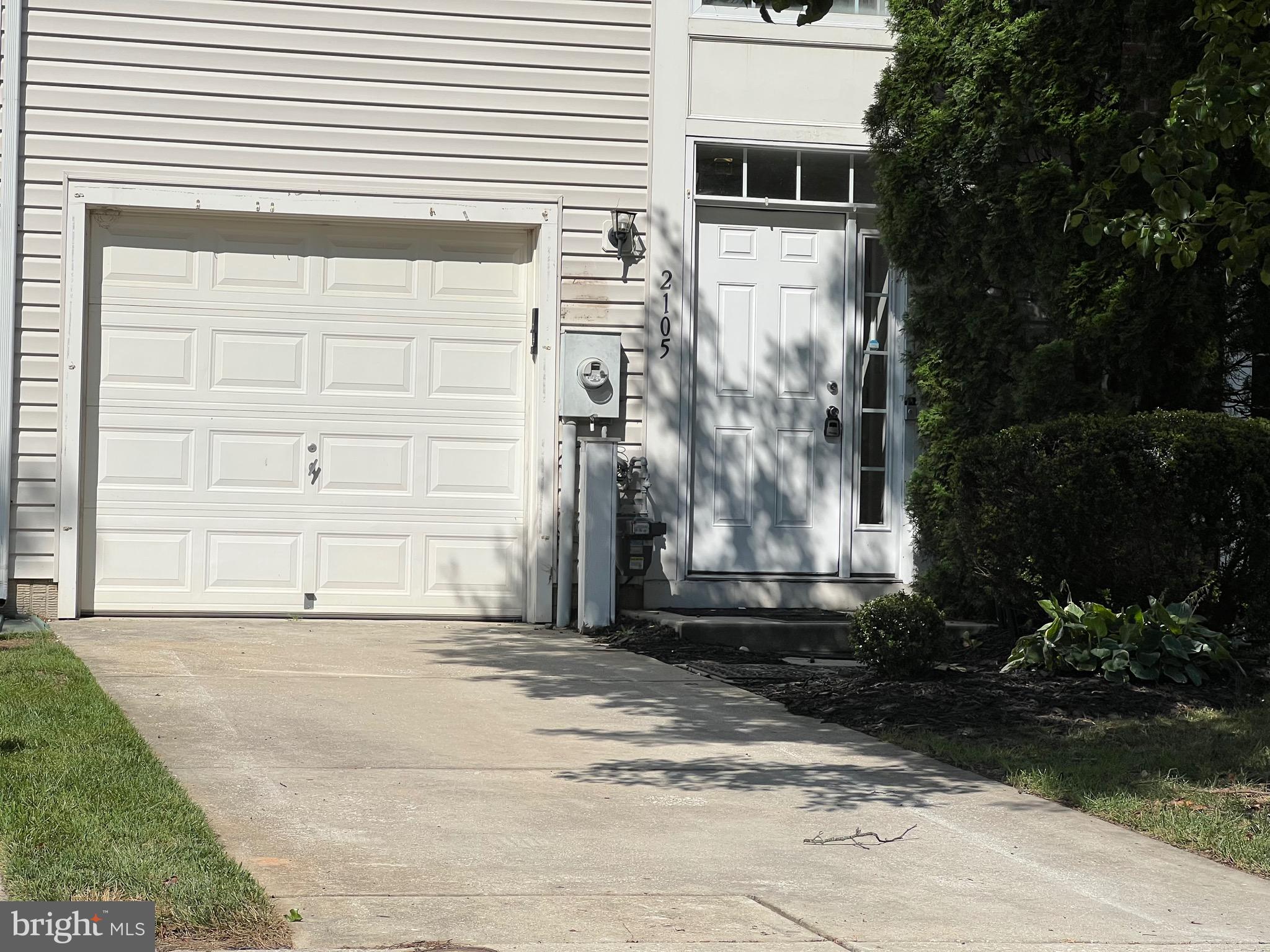 2105 MARDIC DRIVE