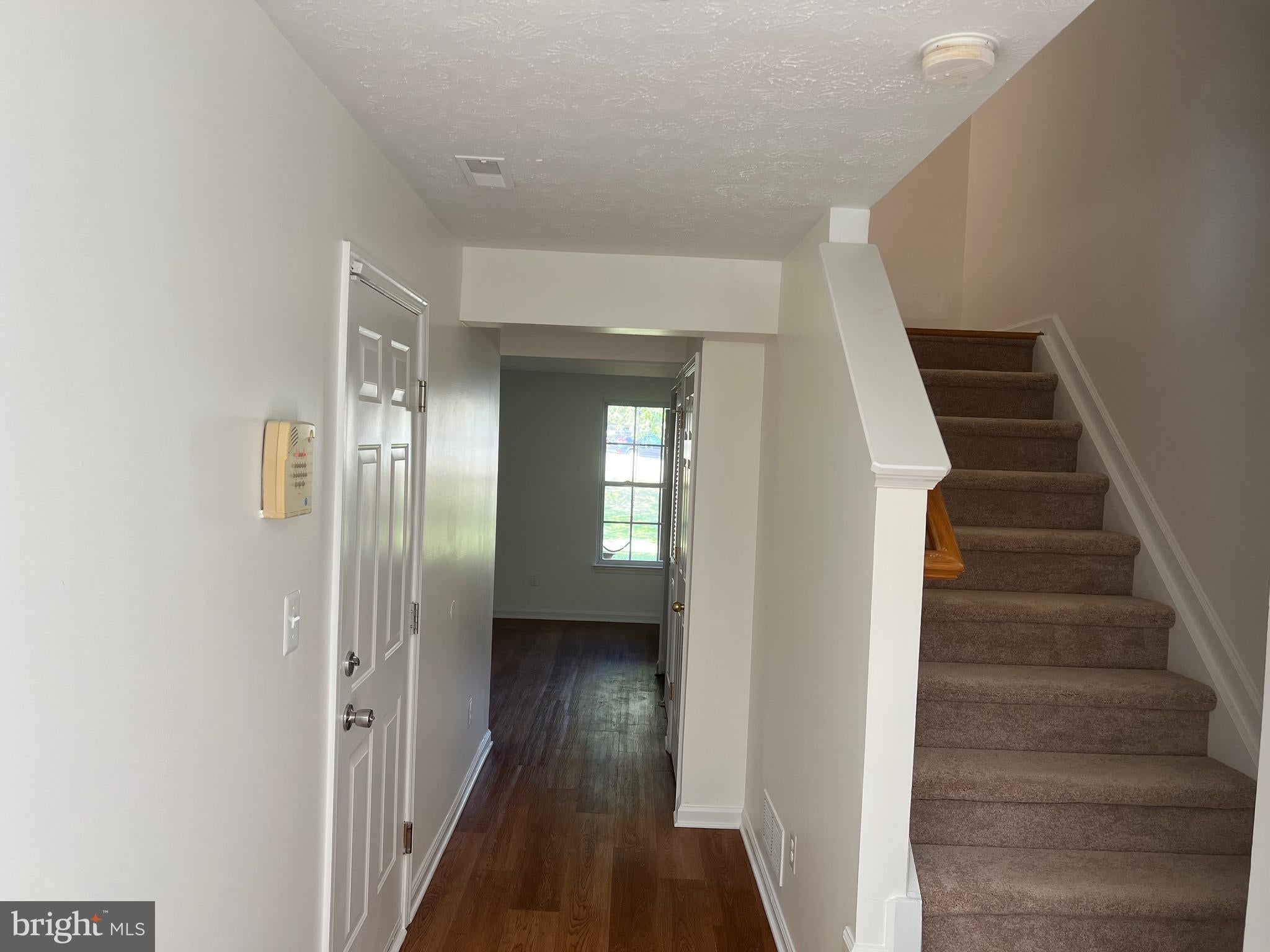2105 MARDIC DRIVE
