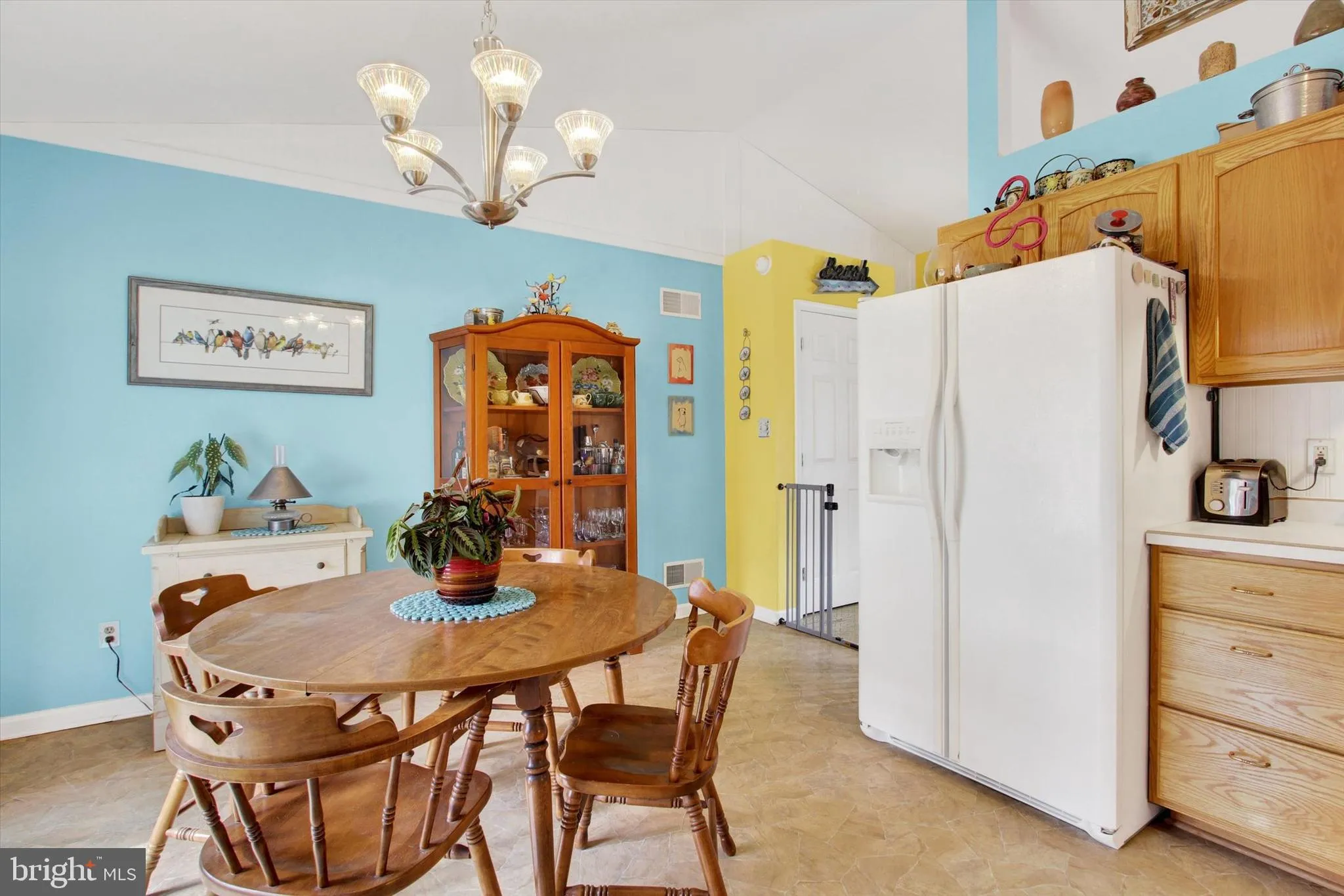 Hanover, Pennsylvania 17331, United States, 3 Bedrooms Bedrooms, ,2 BathroomsBathrooms,Residential,Pending,110623