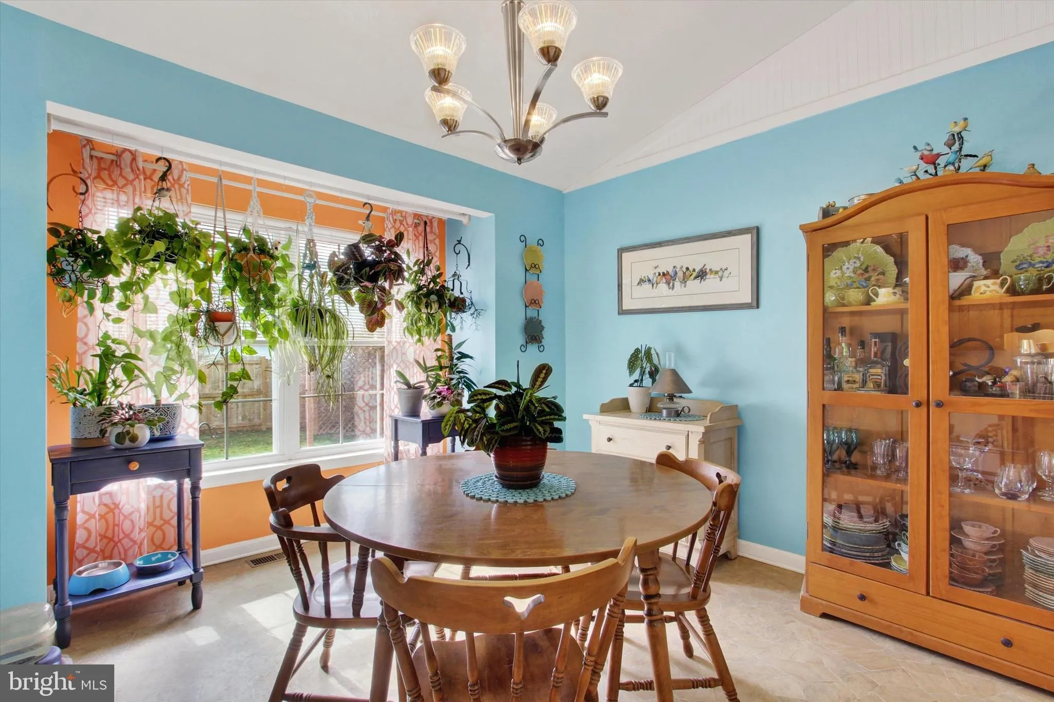 Hanover, Pennsylvania 17331, United States, 3 Bedrooms Bedrooms, ,2 BathroomsBathrooms,Residential,Pending,110623