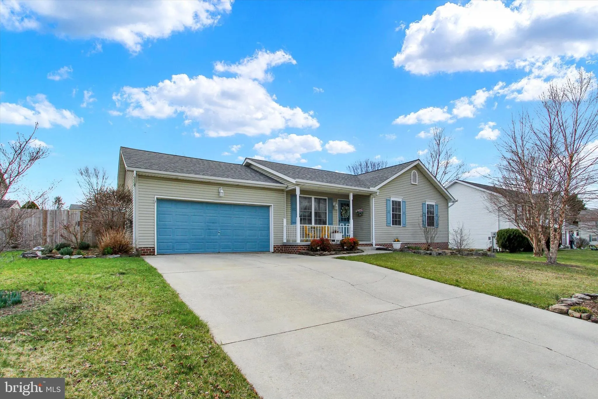 Hanover, Pennsylvania 17331, United States, 3 Bedrooms Bedrooms, ,2 BathroomsBathrooms,Residential,Pending,110623