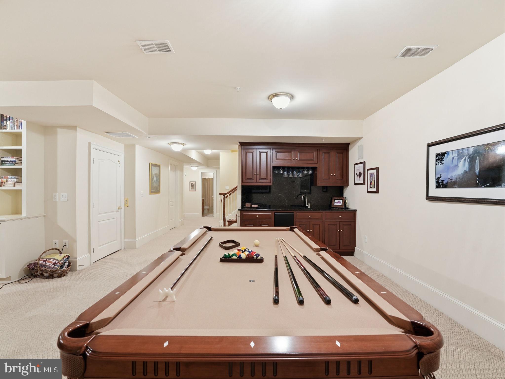 EVANS FARM - Residential