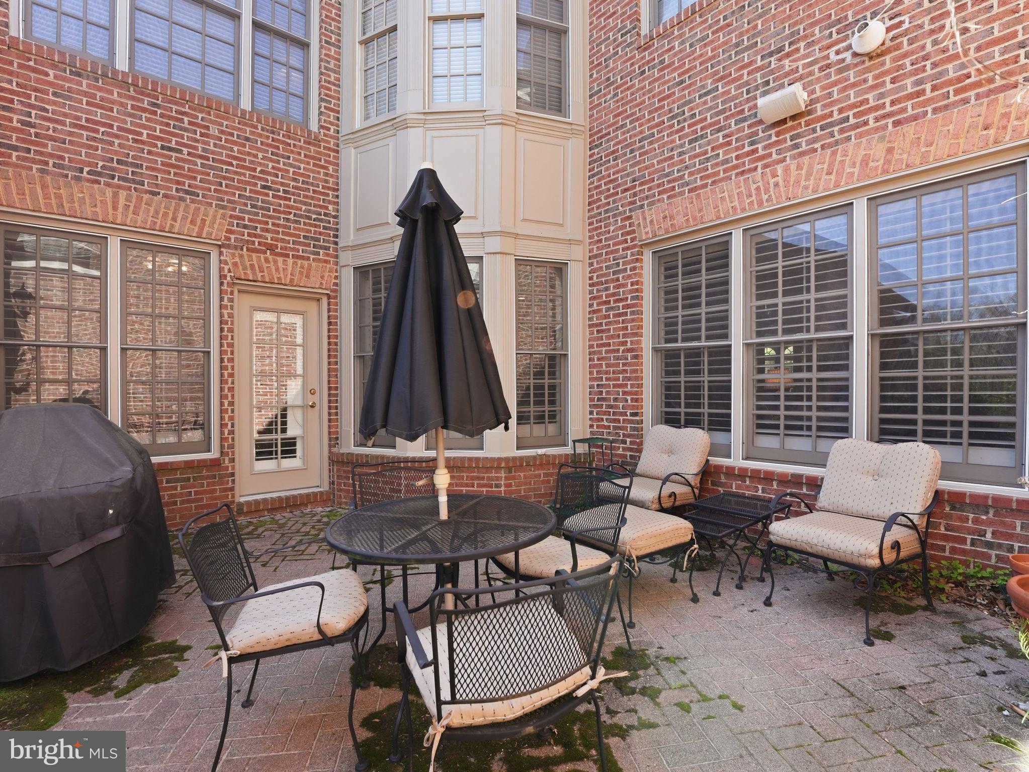 EVANS FARM - Residential