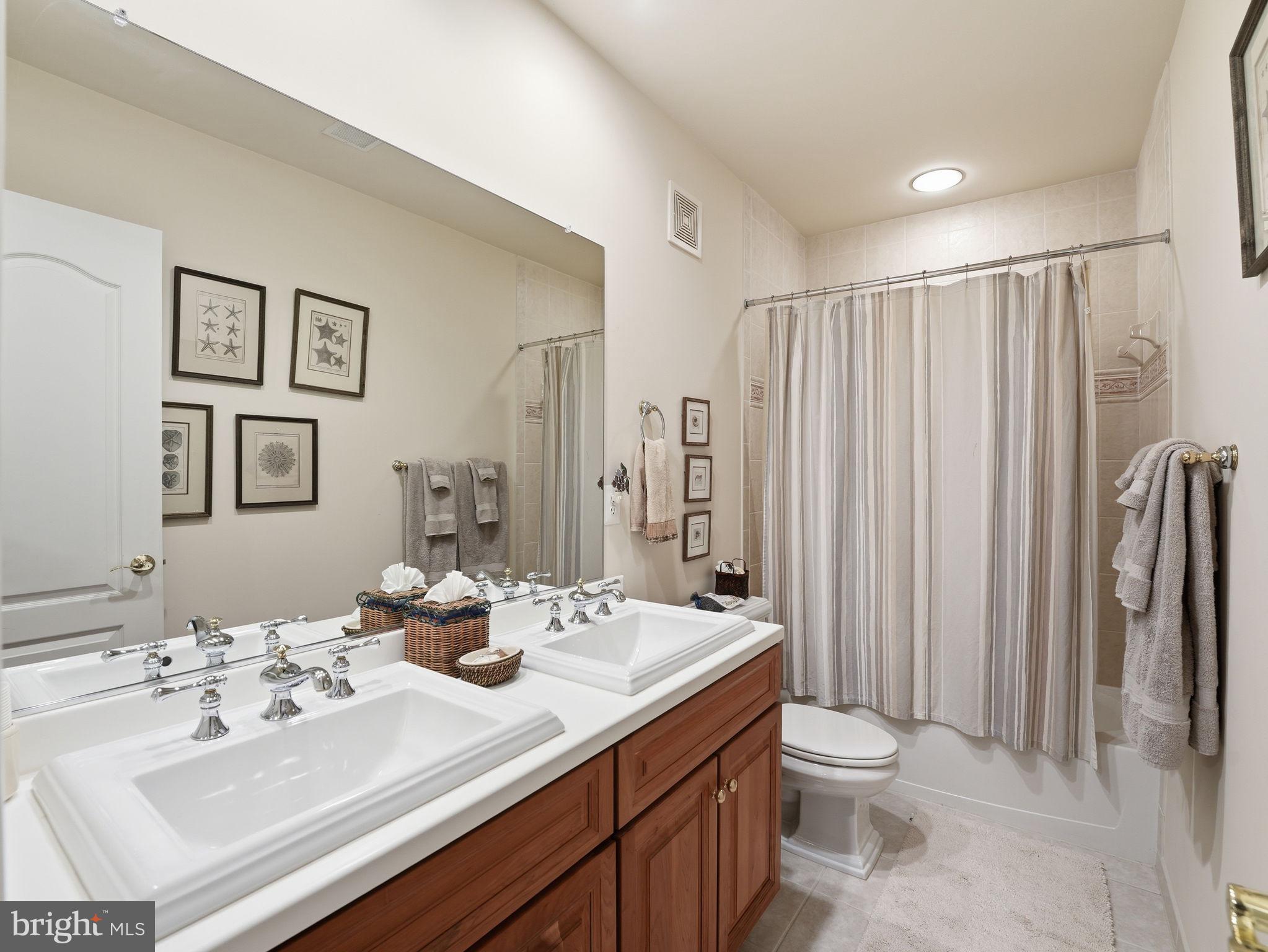 EVANS FARM - Residential