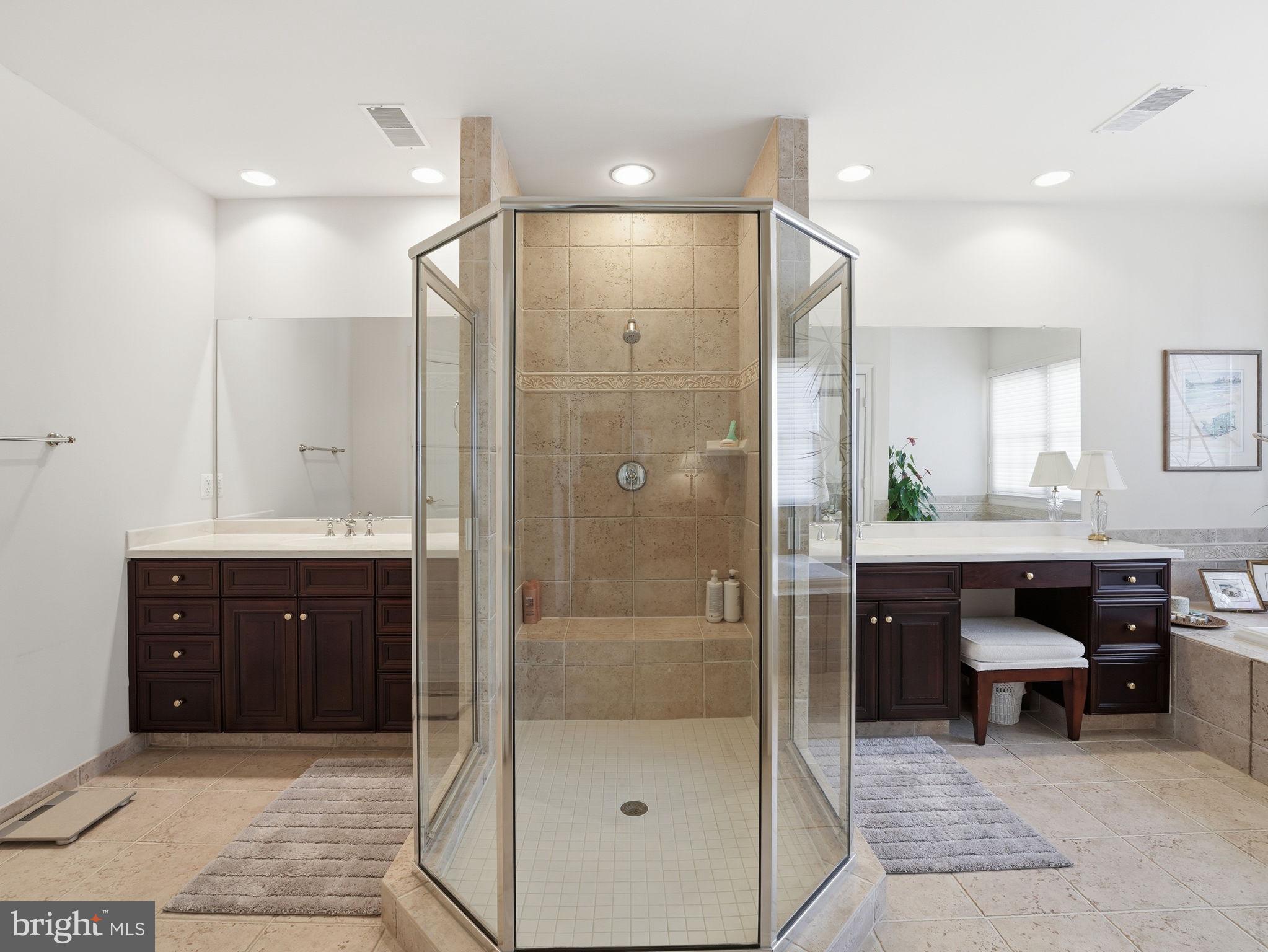 EVANS FARM - Residential