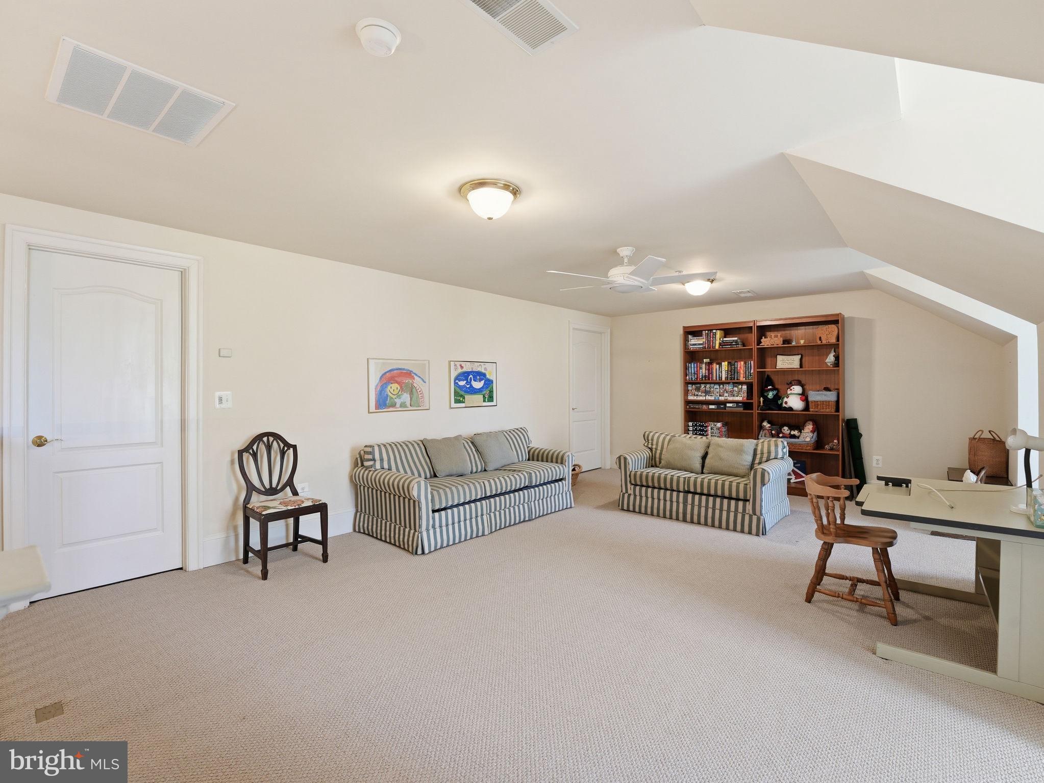 EVANS FARM - Residential