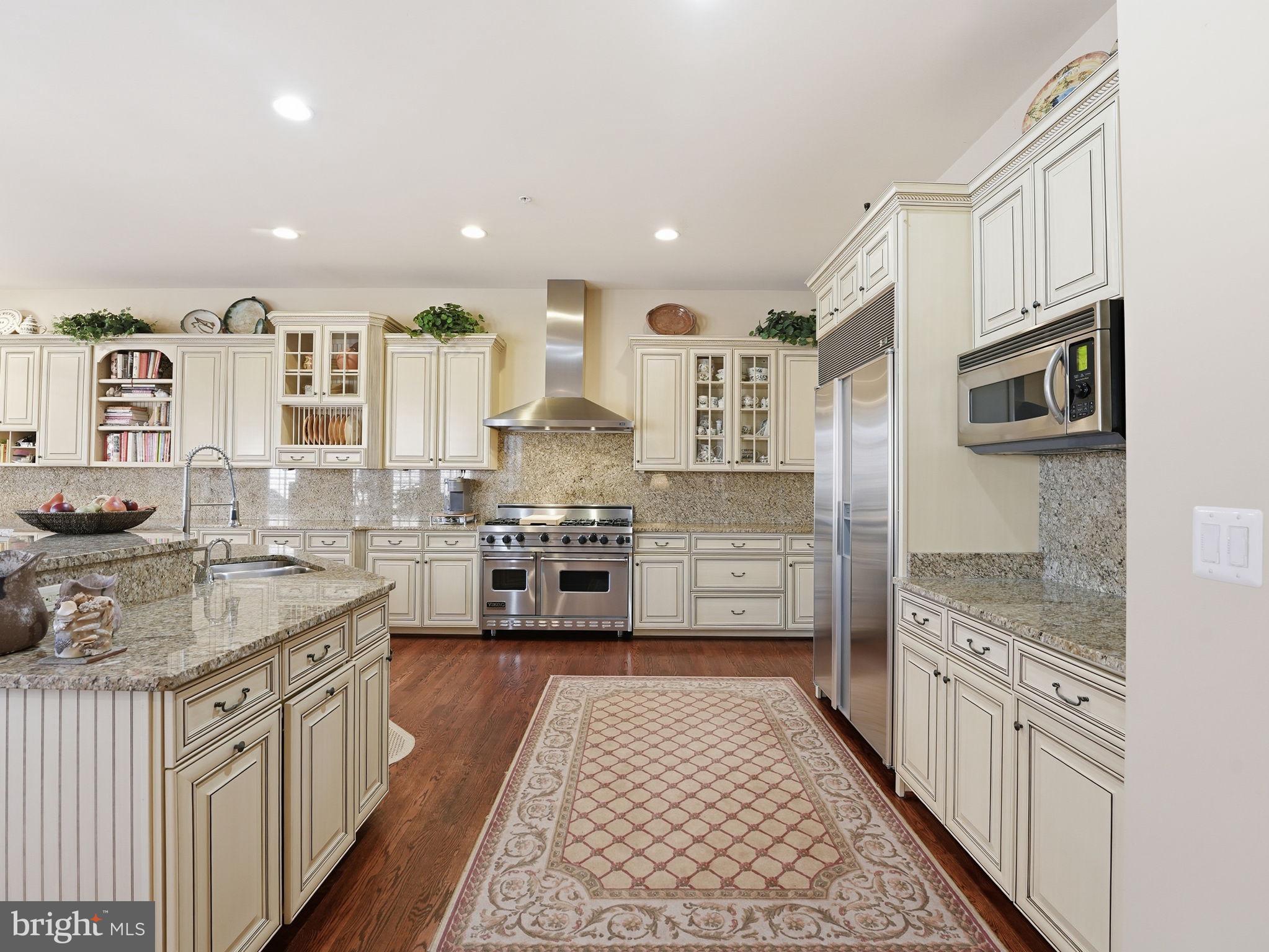 EVANS FARM - Residential