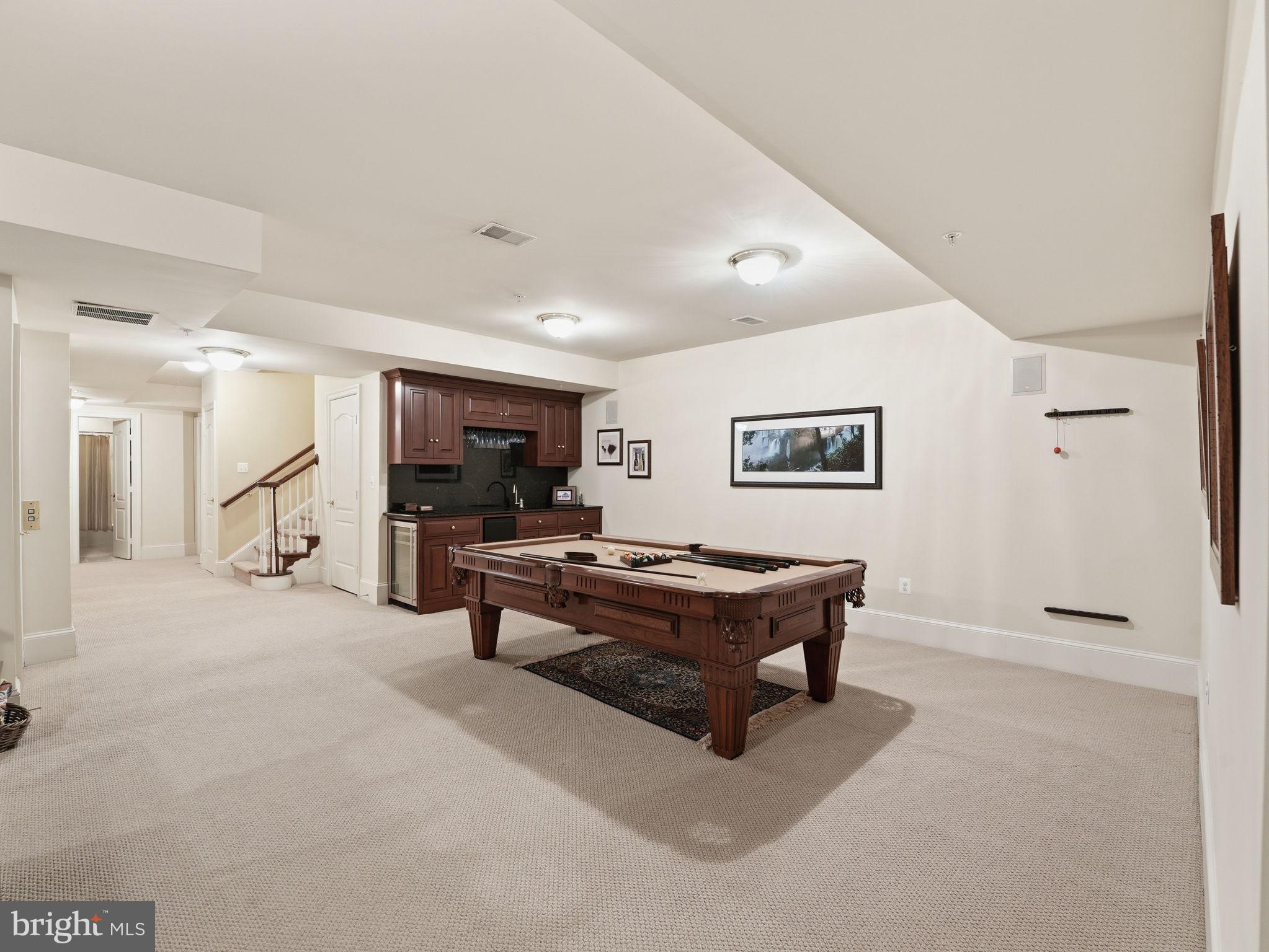 EVANS FARM - Residential