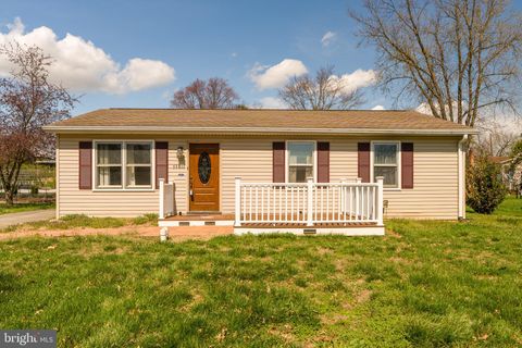 533 MARTIN AVENUE MOUNT JOY PA 17552