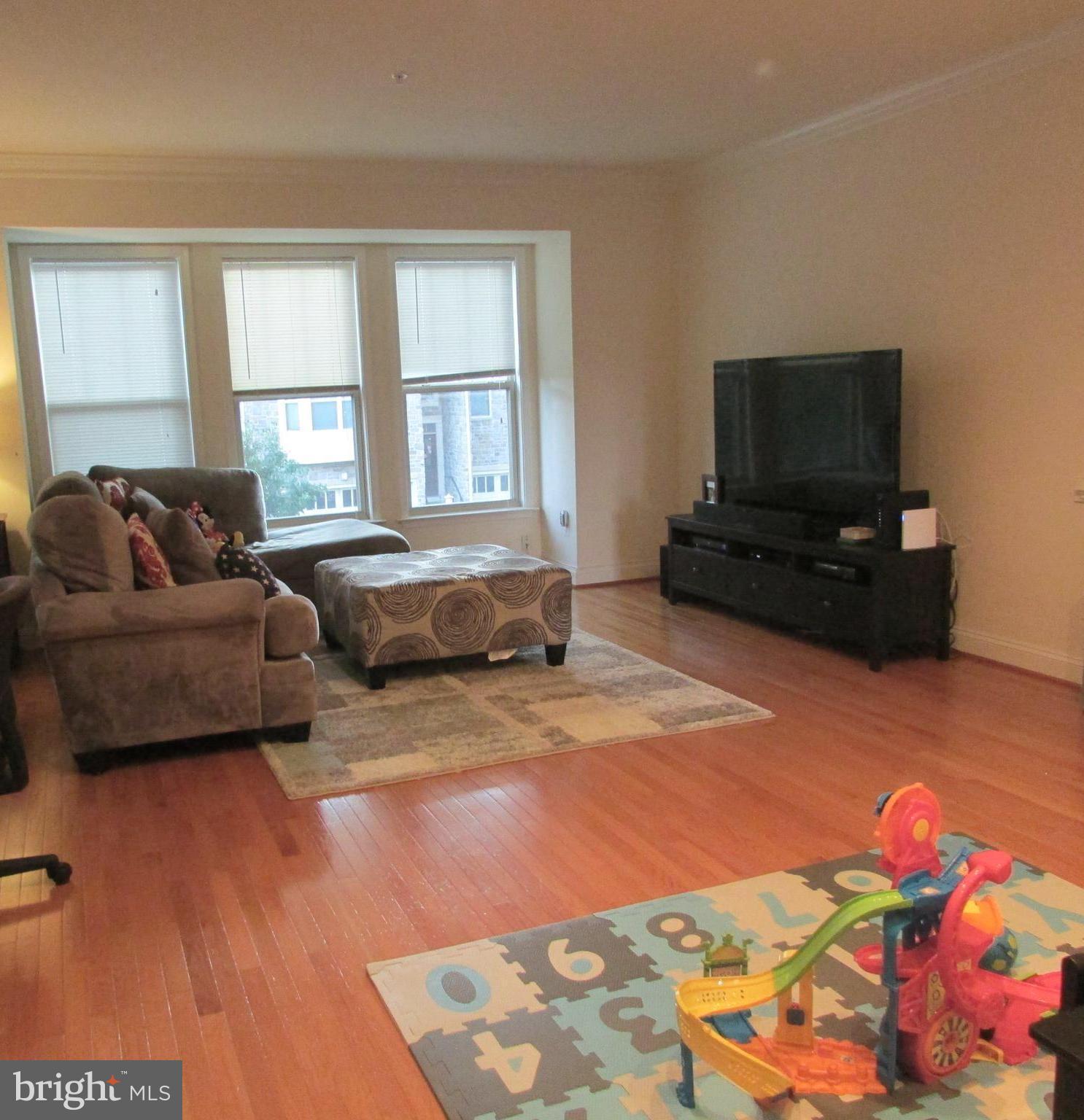 CROFTON VALLEY - Residential Lease