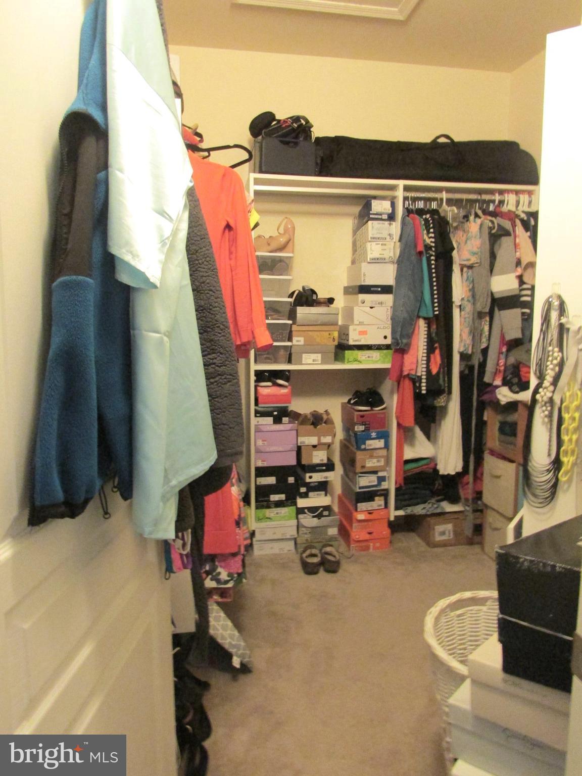 CROFTON VALLEY - Residential Lease