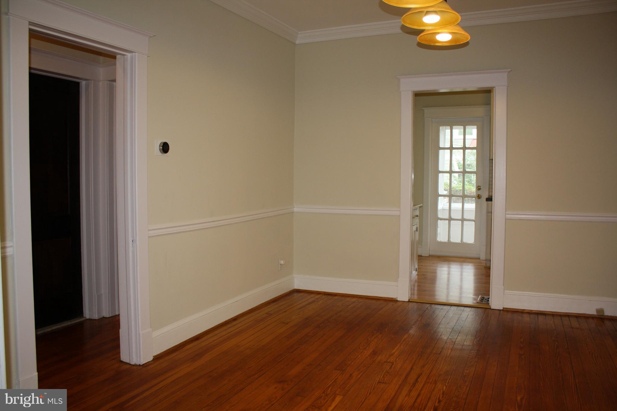 ROSEMONT - Residential Lease