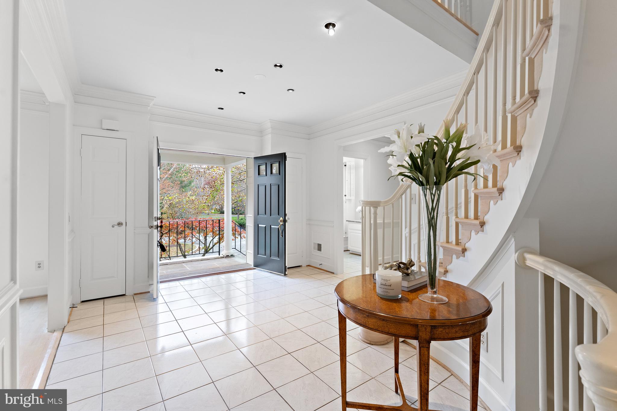 AVENEL - Residential