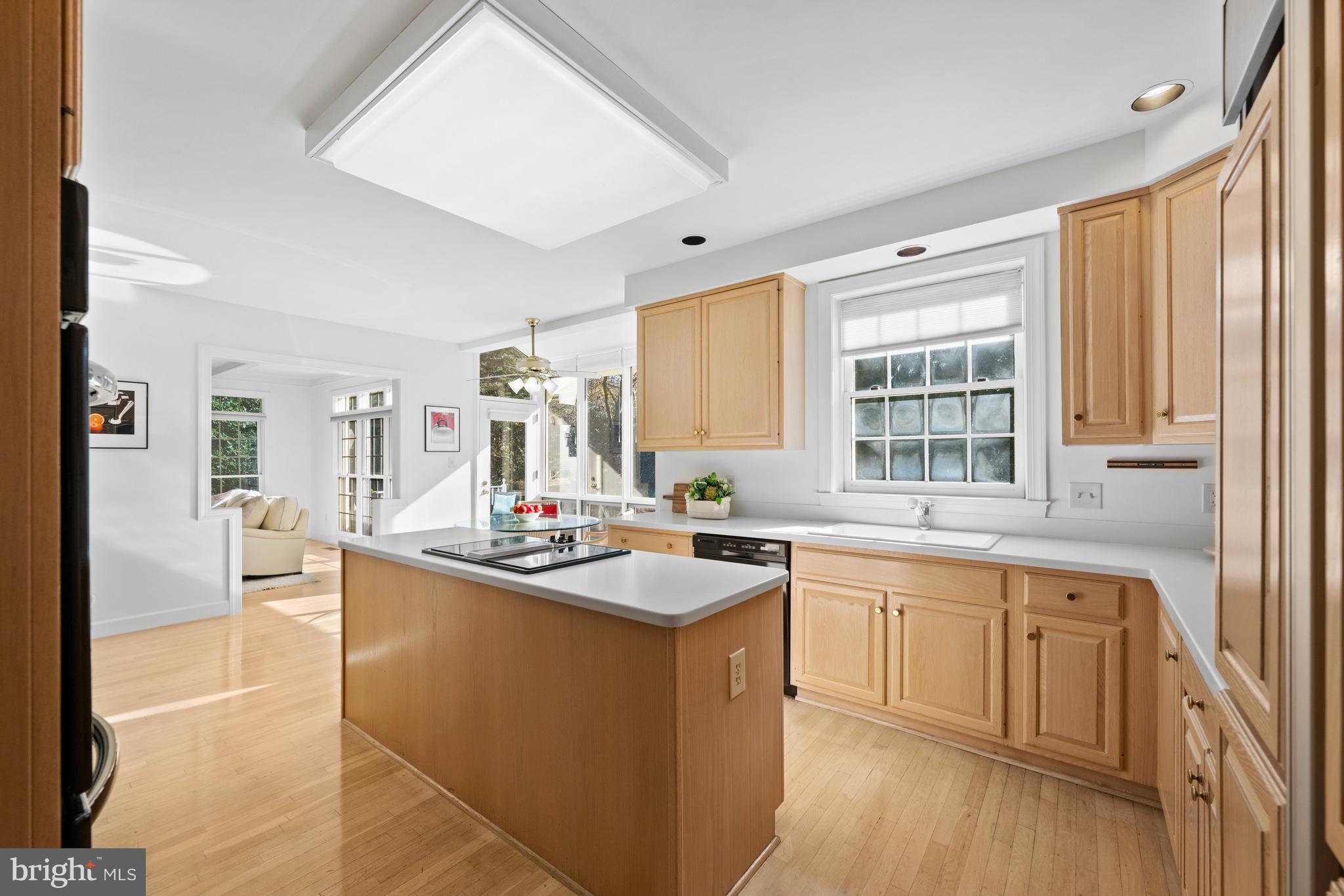 AVENEL - Residential