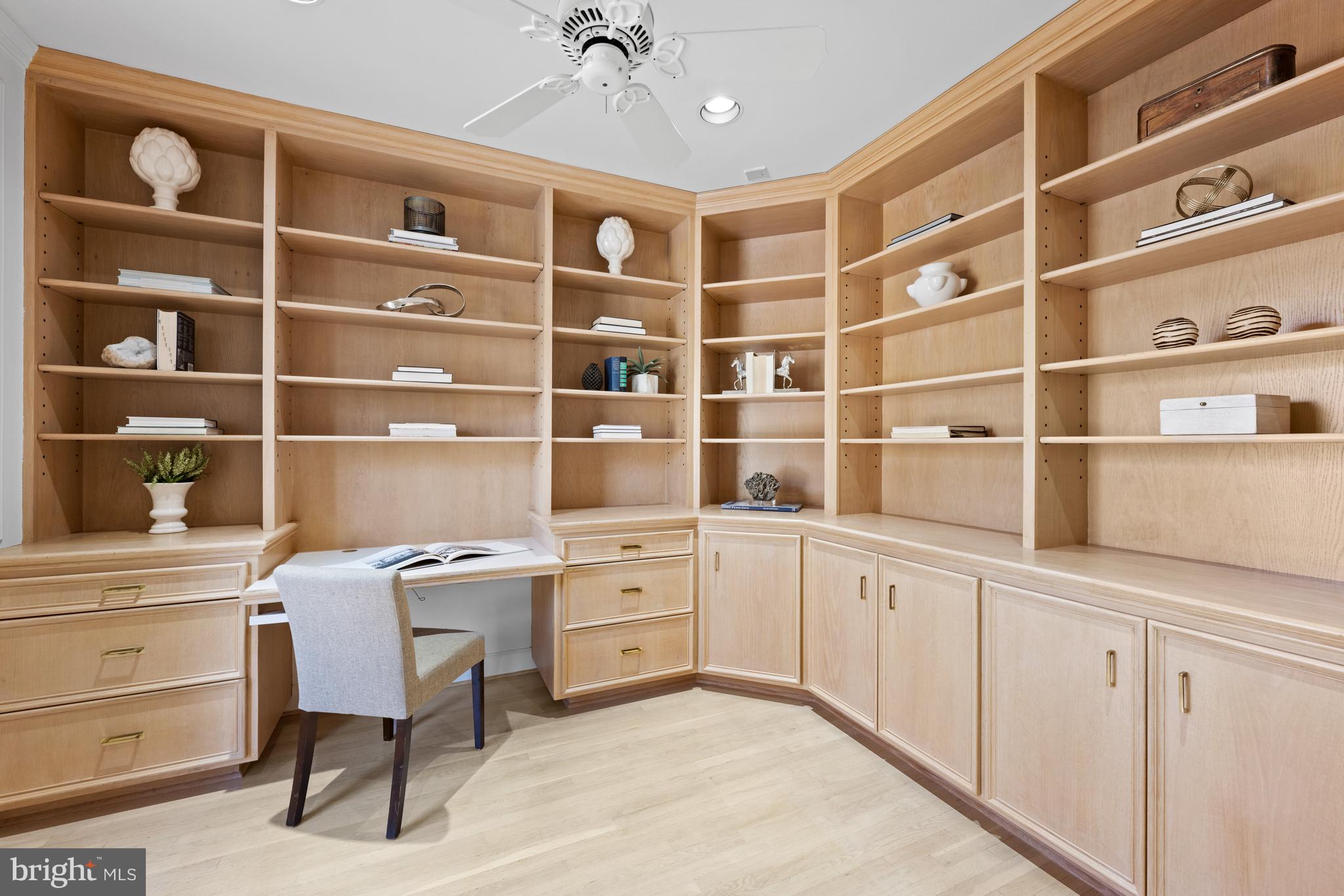 AVENEL - Residential